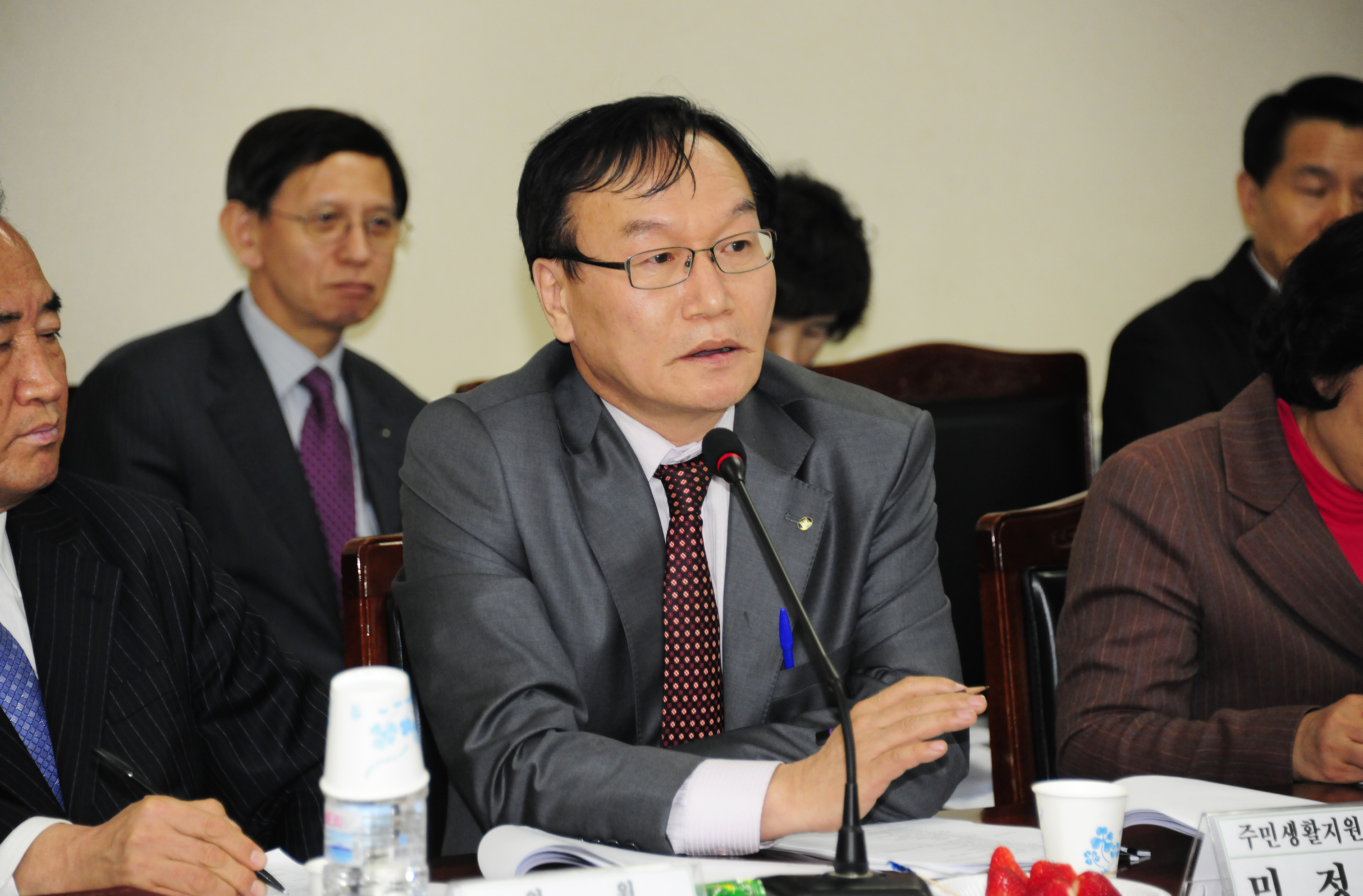 20110330-정책자문위원회 정기회의 복지보건분과 도시환경교통분과 통합회의 29329.JPG