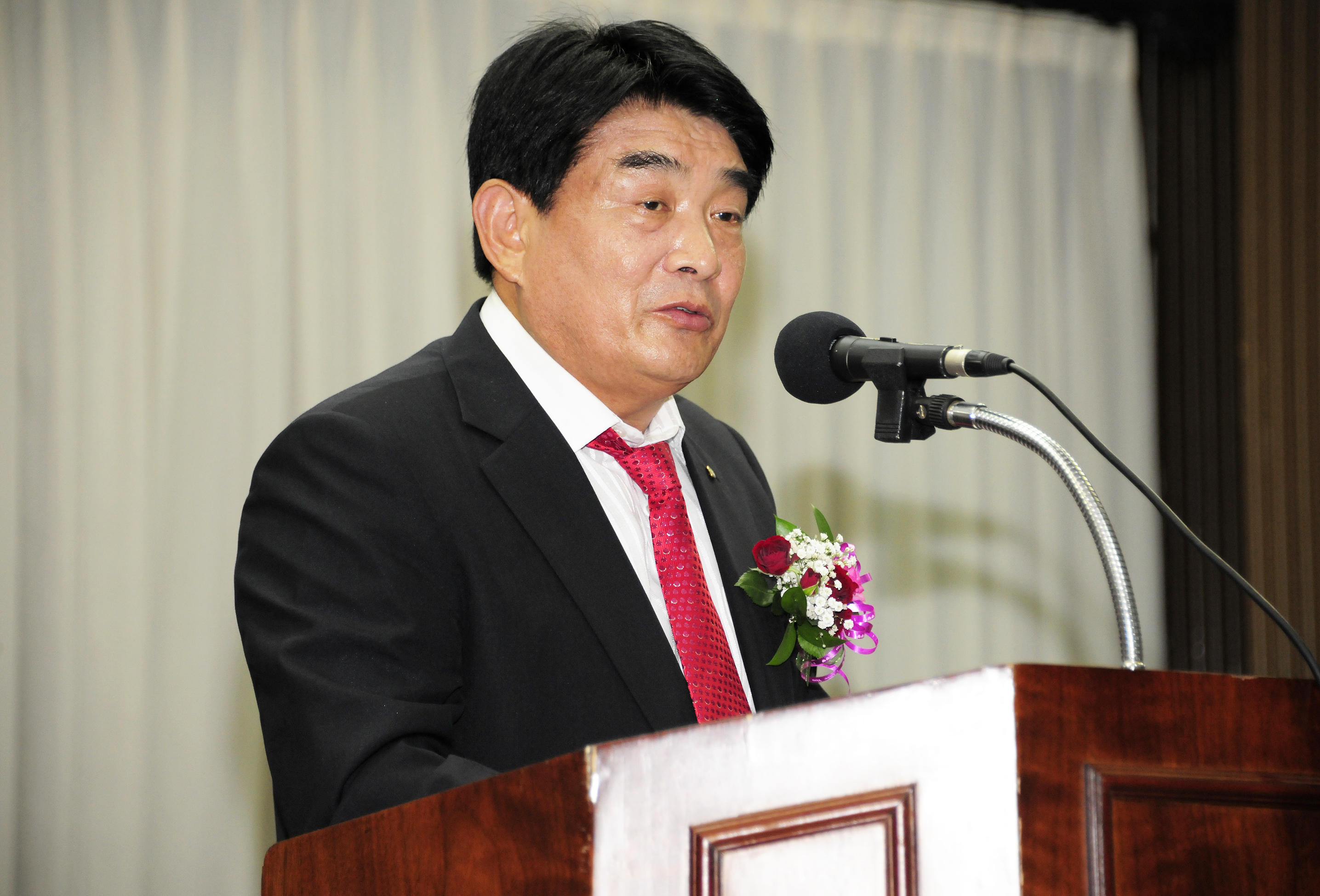 20110629-2011 상반기 퇴임식 37016.JPG