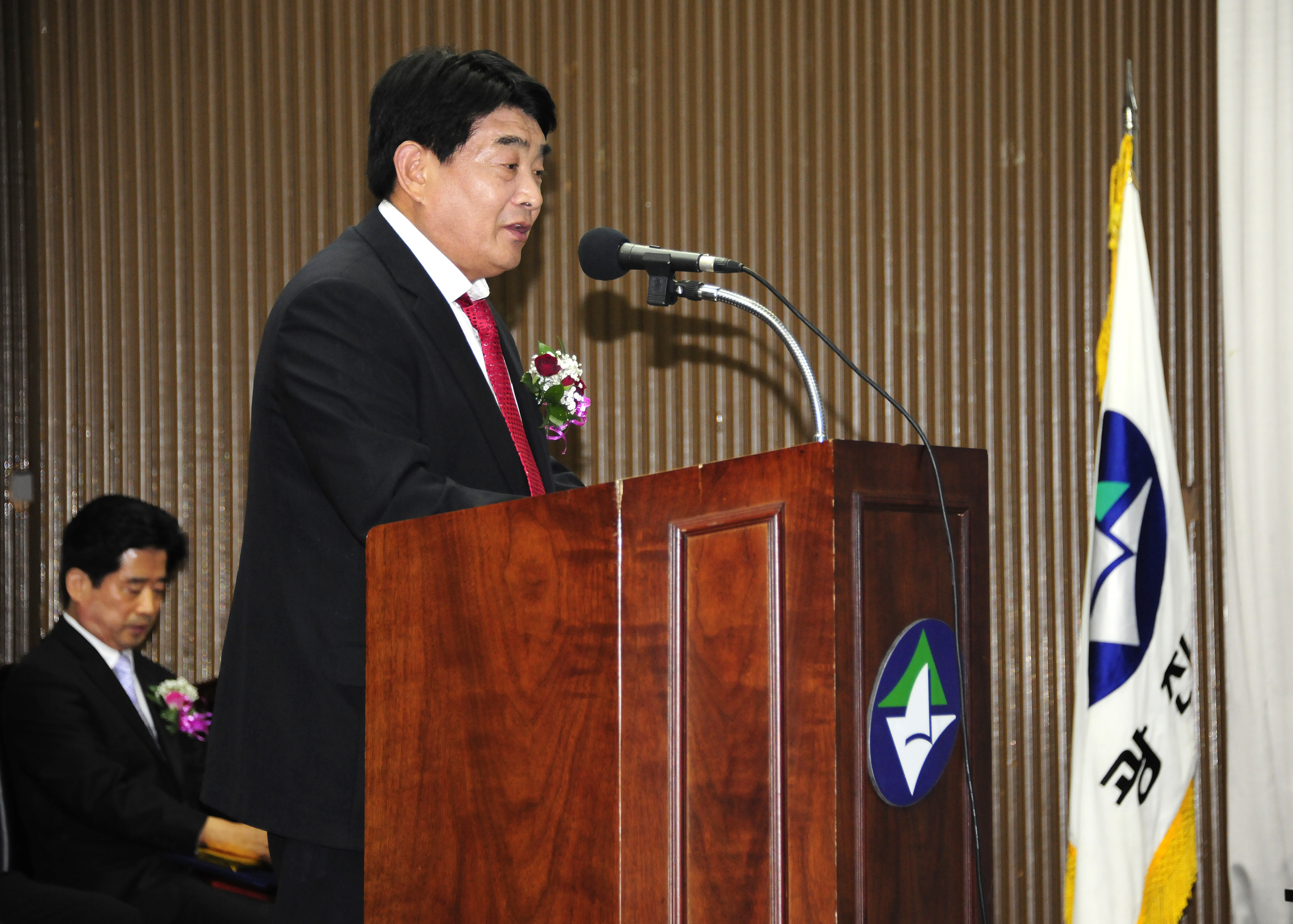 20110629-2011 상반기 퇴임식 37018.JPG