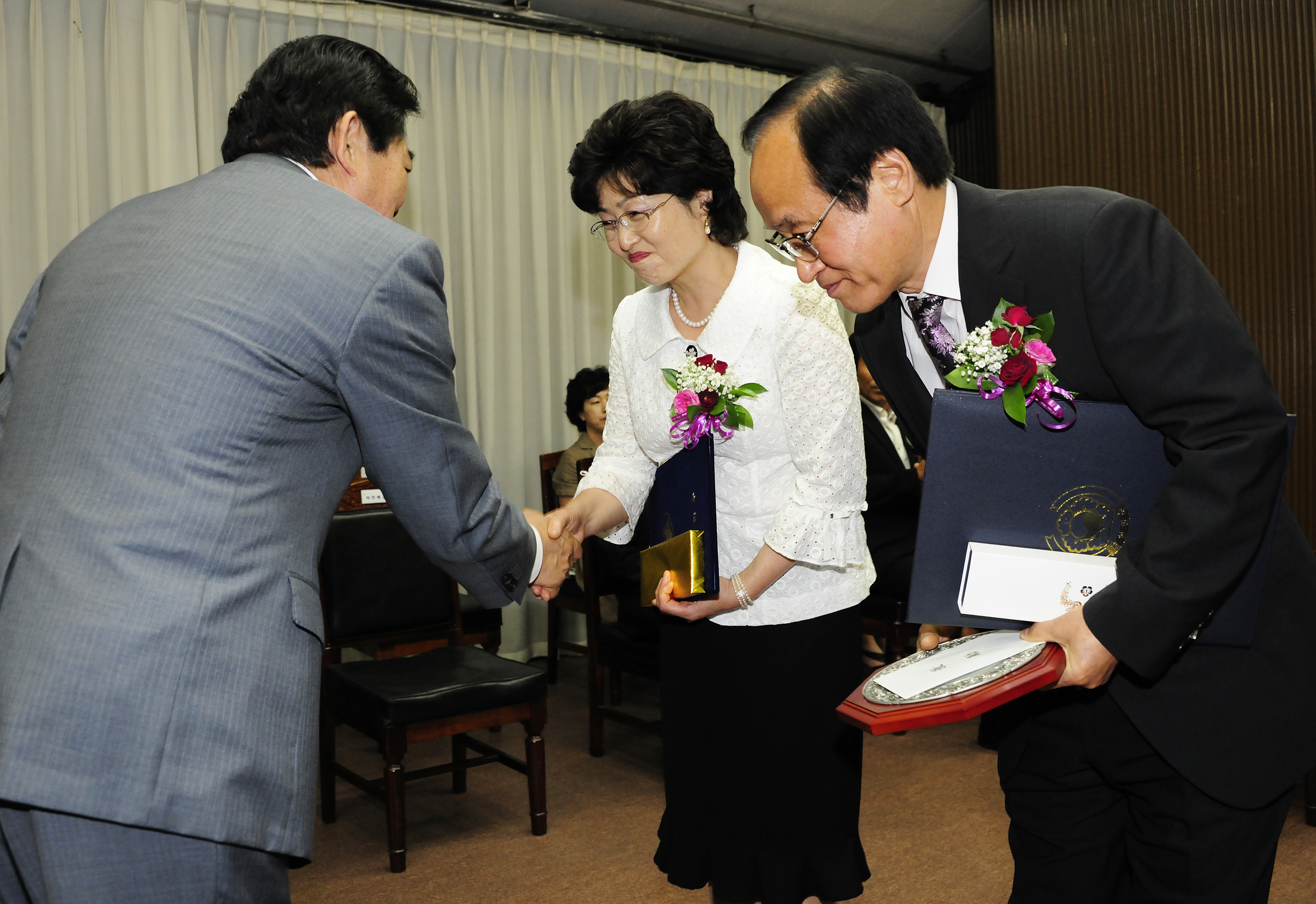20110629-2011 상반기 퇴임식 36976.JPG