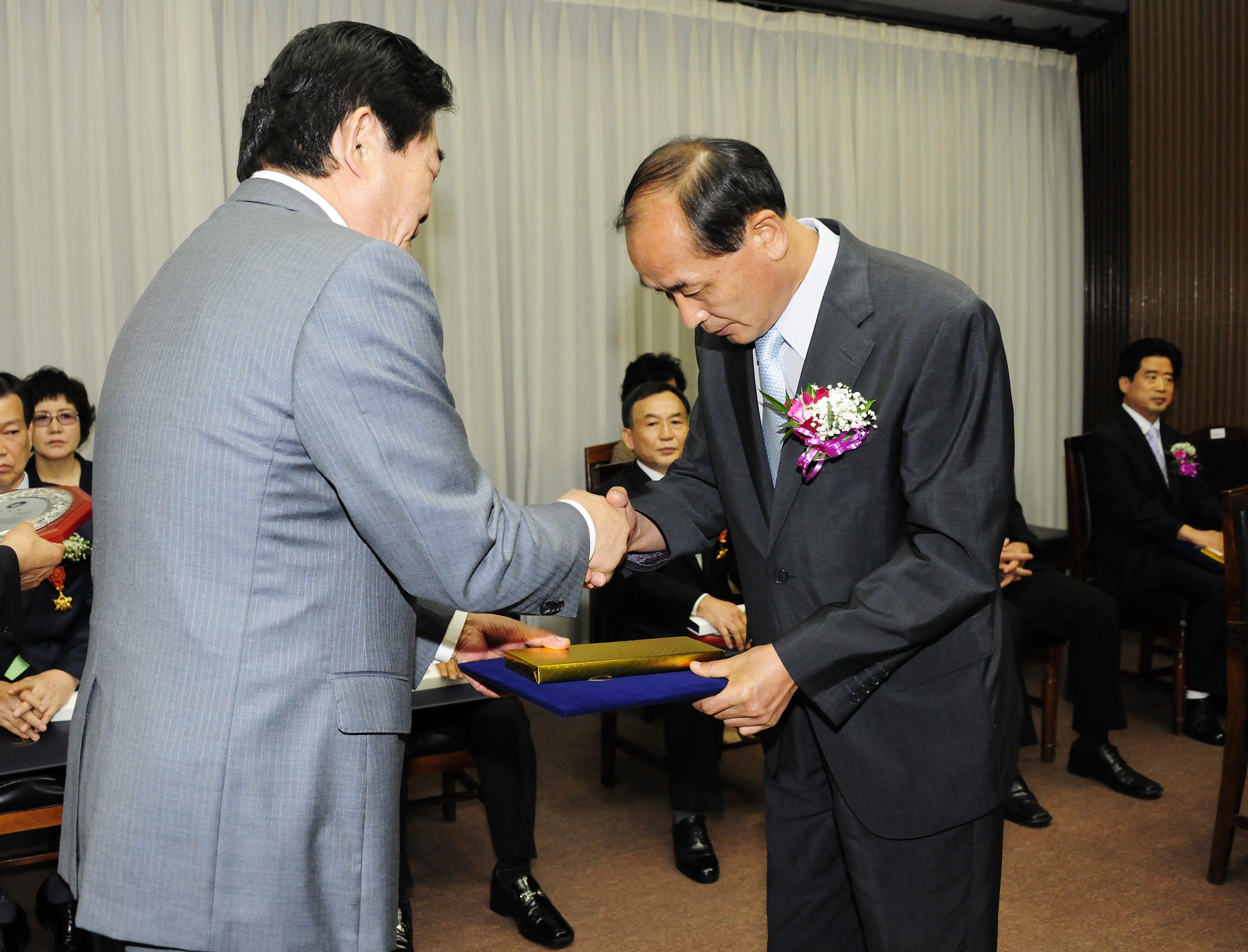 20110629-2011 상반기 퇴임식 37000.JPG