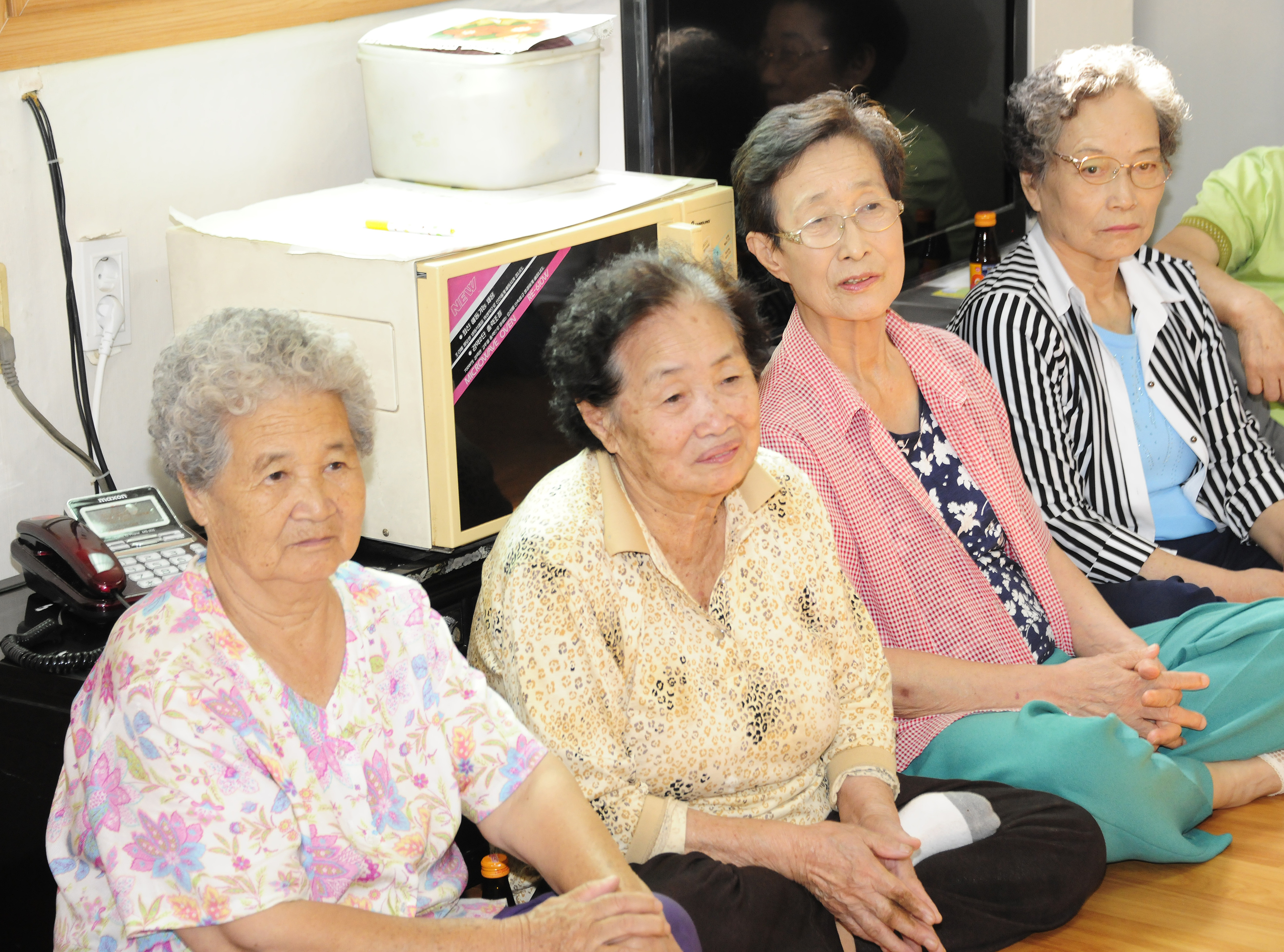 20110906-추석명절 경로당 방문 40252.JPG