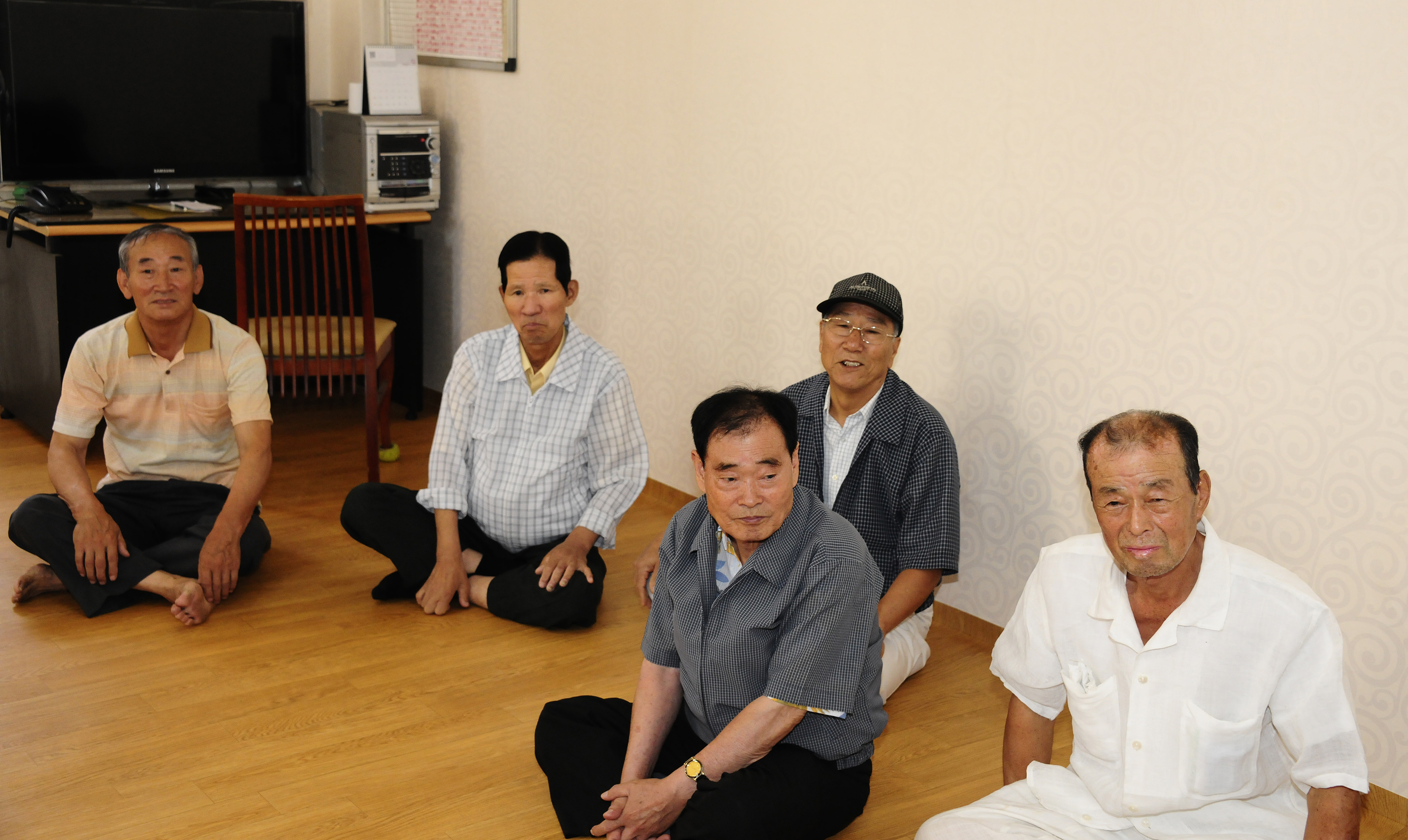 20110906-추석명절 경로당 방문 40259.JPG