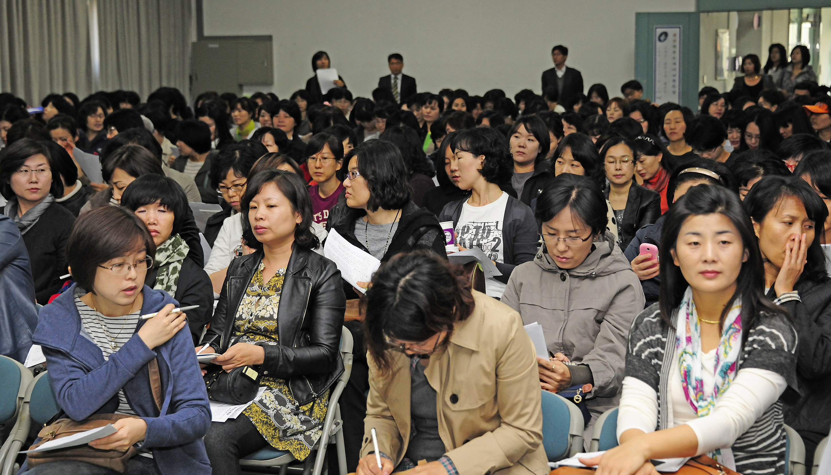 20111101-학부모 자녀교육 강연회-이범 42710.JPG