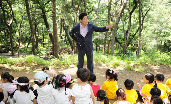 20110616-숲과 함께 놀자-숲 어린이 집 일일교사 35921.JPG