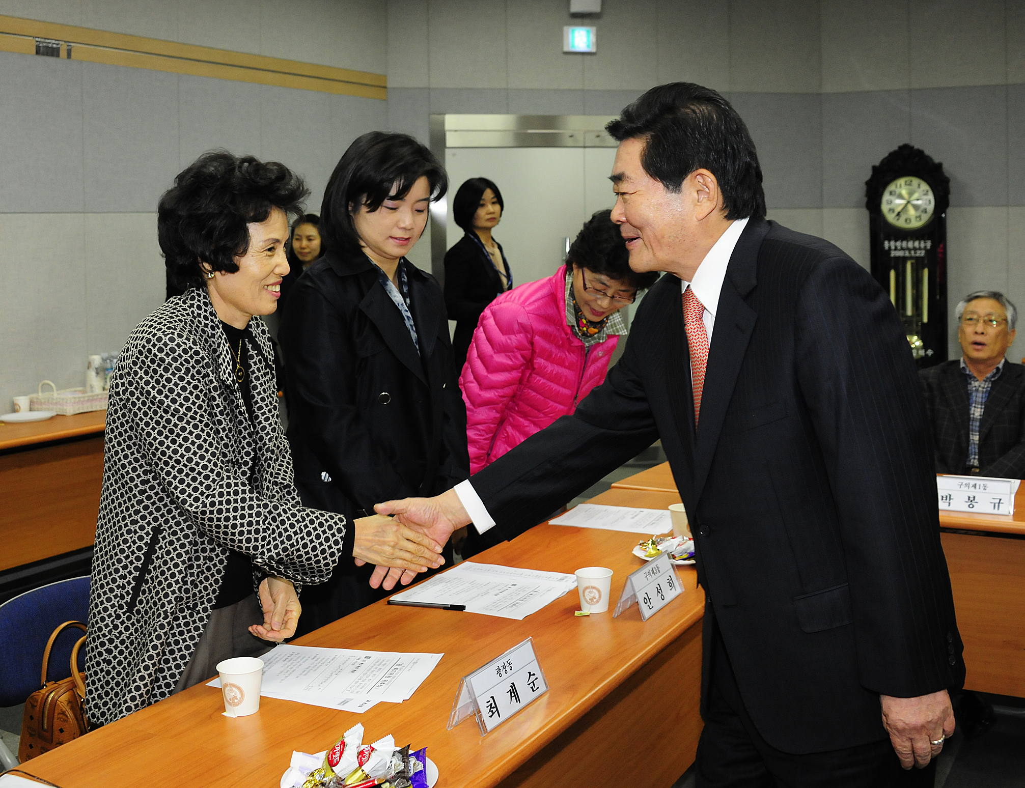 20111018-제2기 광진구 복지위원 위촉식 41737.JPG