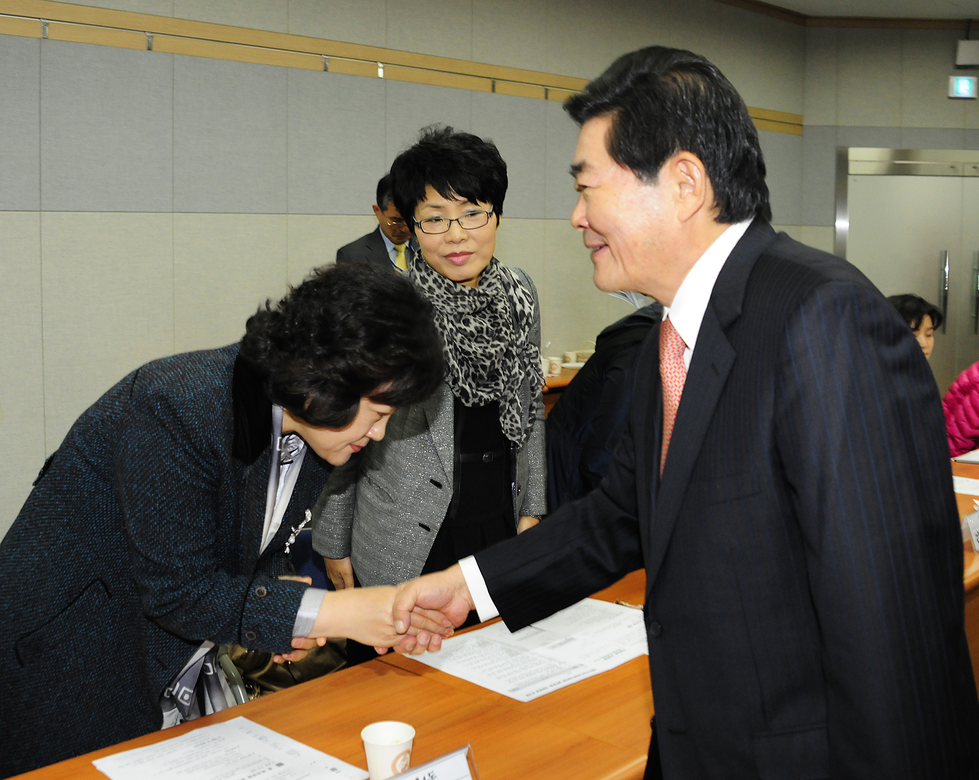 20111018-제2기 광진구 복지위원 위촉식 41741.JPG