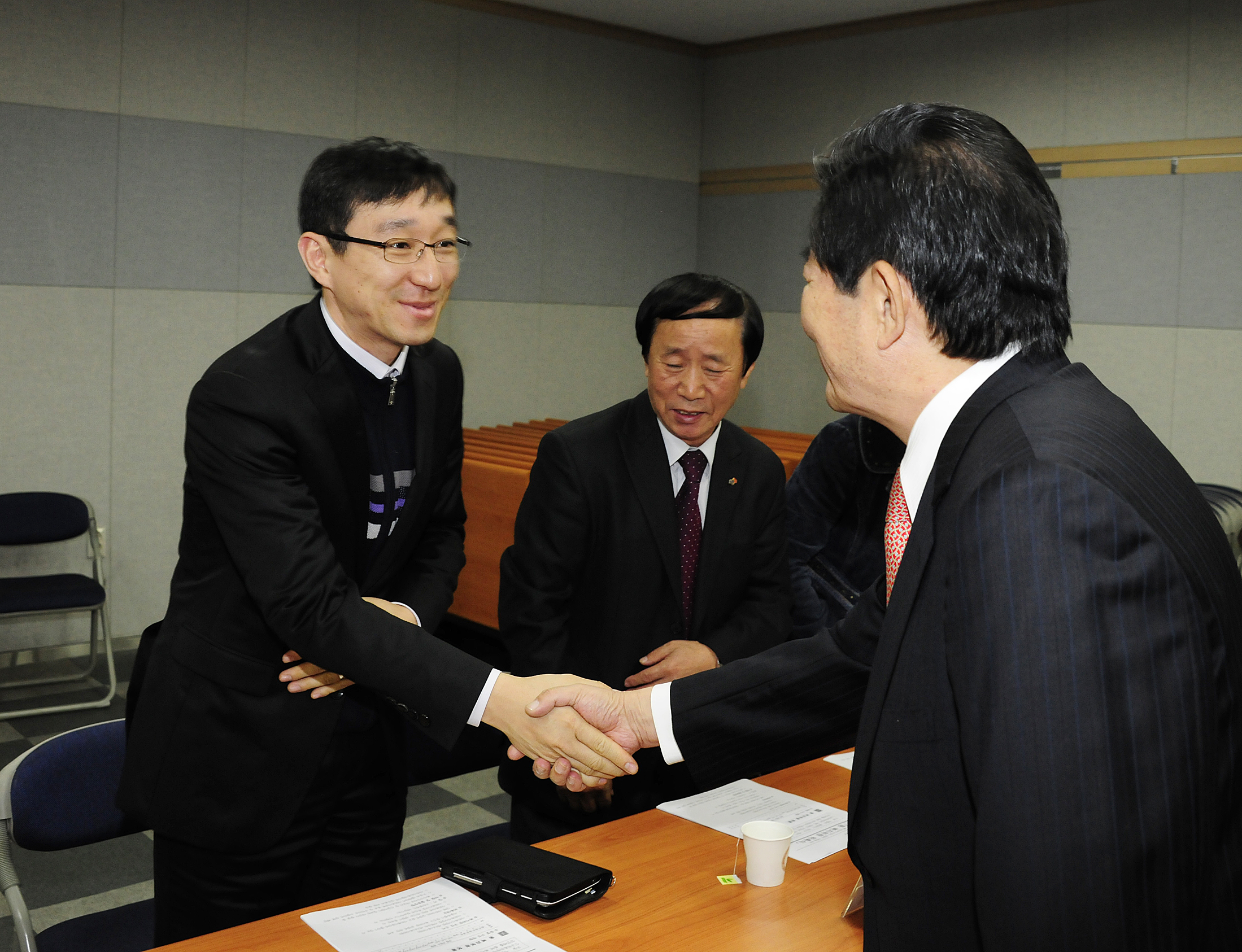 20111018-제2기 광진구 복지위원 위촉식 41733.JPG