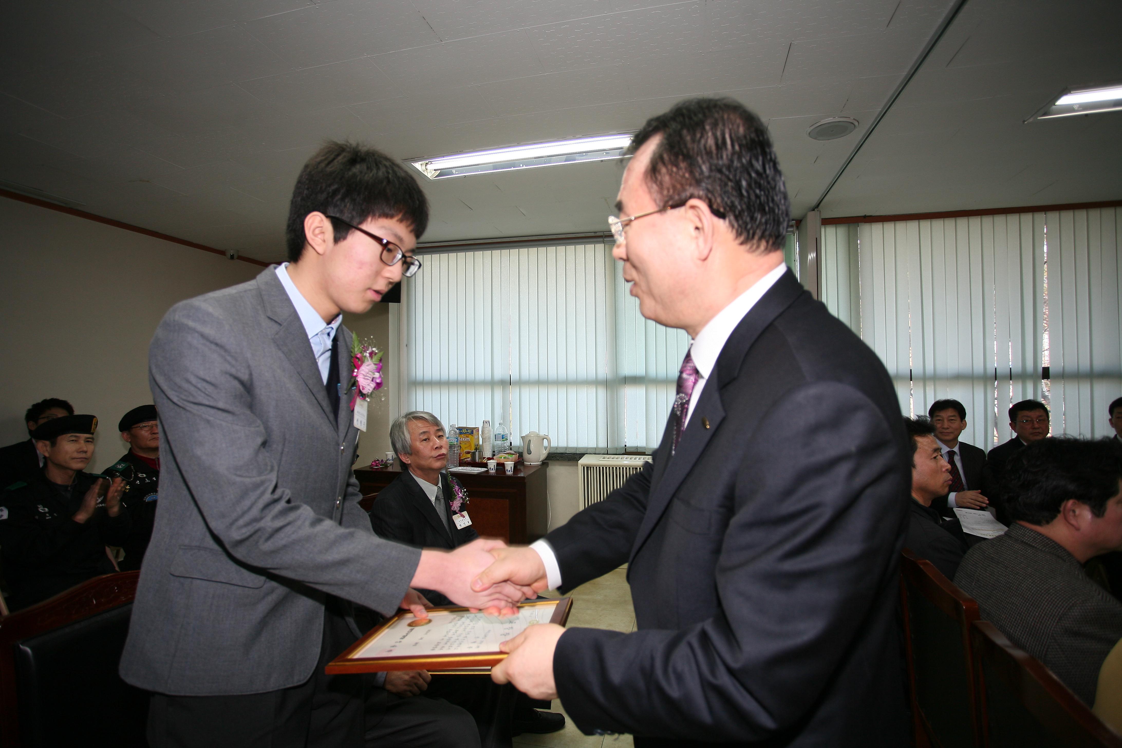 2월 정기구청장 표창 수여식 15386.JPG