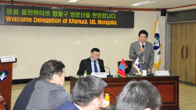 20110417-몽골 국제자매도시 방문단 환영식 31139.JPG