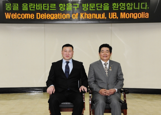 20110417-몽골 국제자매도시 방문단 환영식 31150.JPG