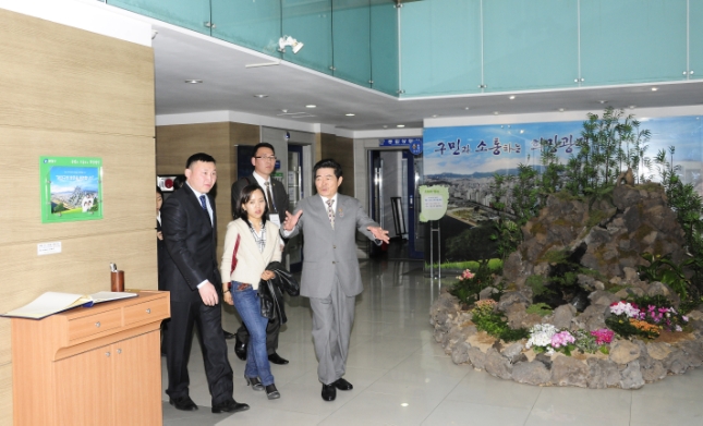 20110417-몽골 국제자매도시 방문단 환영식 31158.JPG