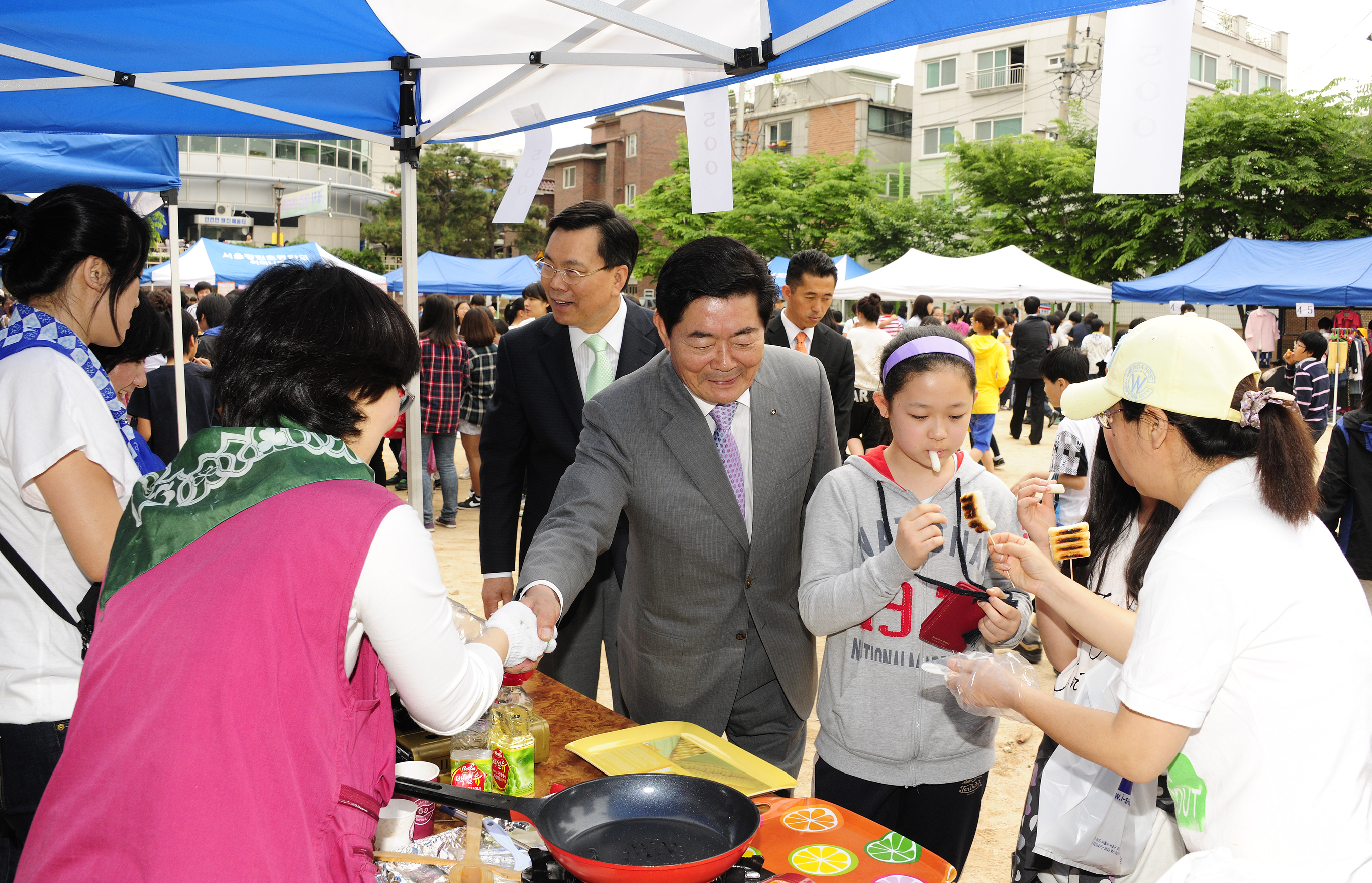 20110523-광진초 어머니회 알뜰바자회 34751.JPG