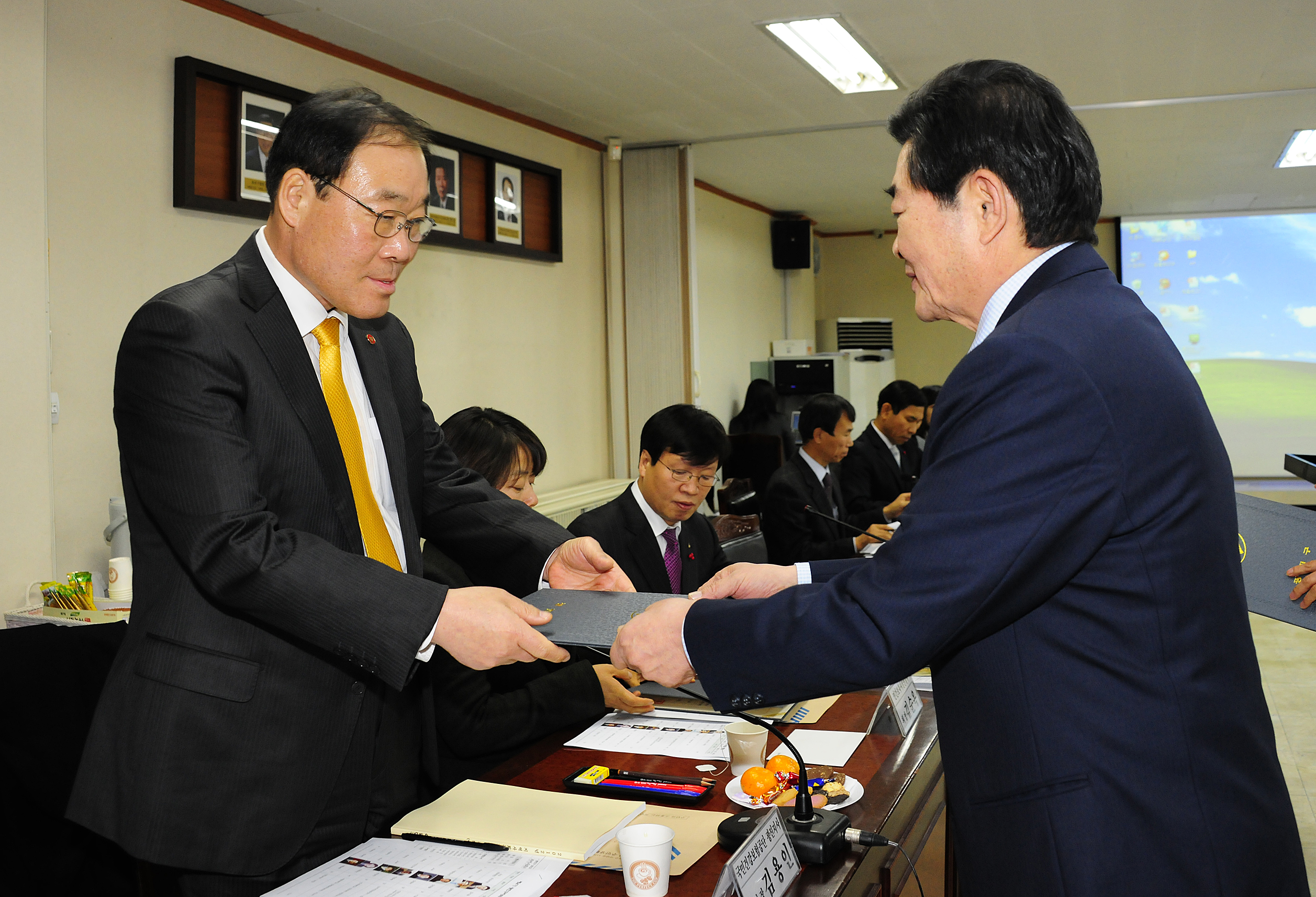 20111219-2012년도 지역사회복지계획안 심의회 45971.JPG