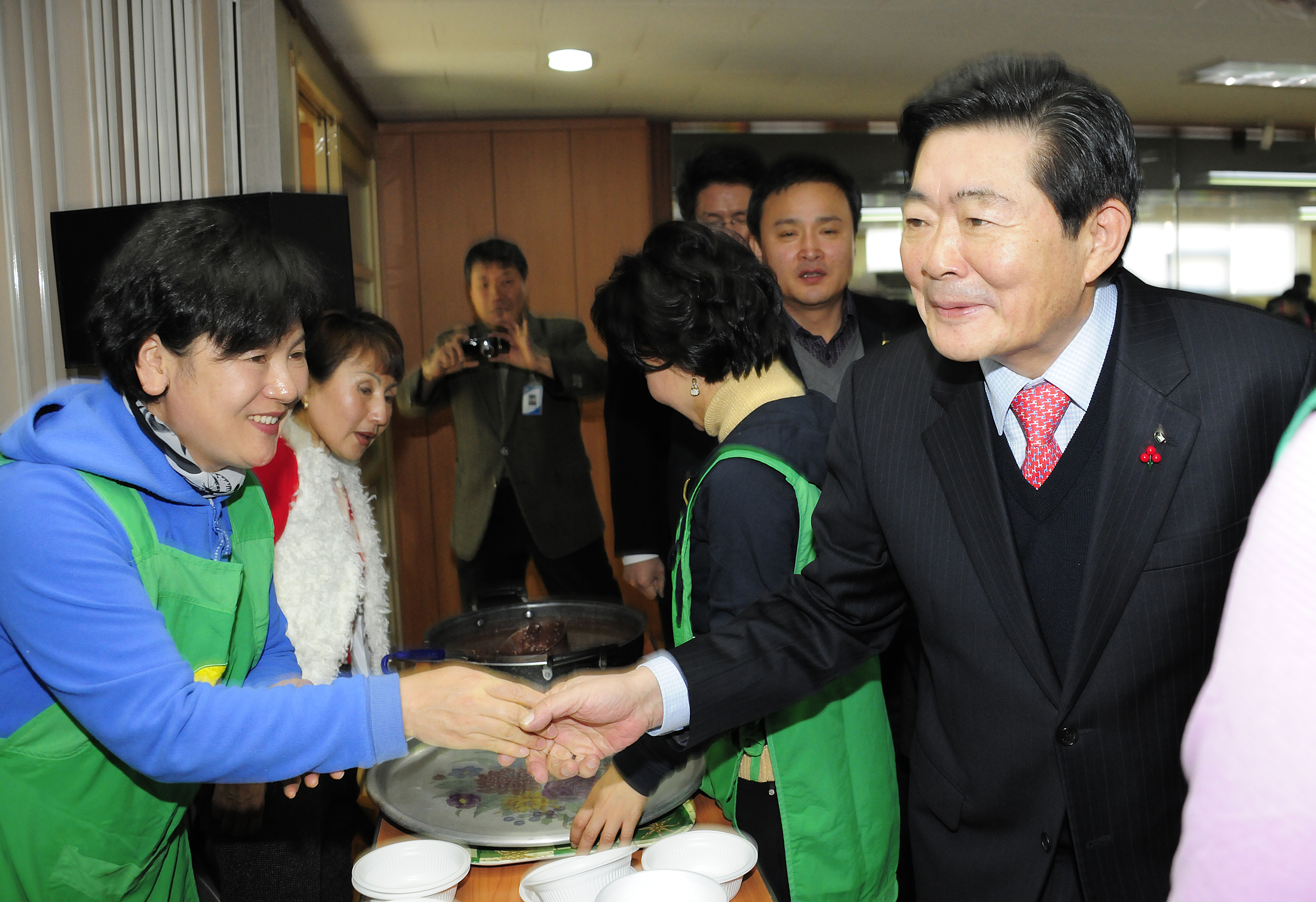 20111222-광장동 사랑의 동지팥죽 나누기 46540.JPG