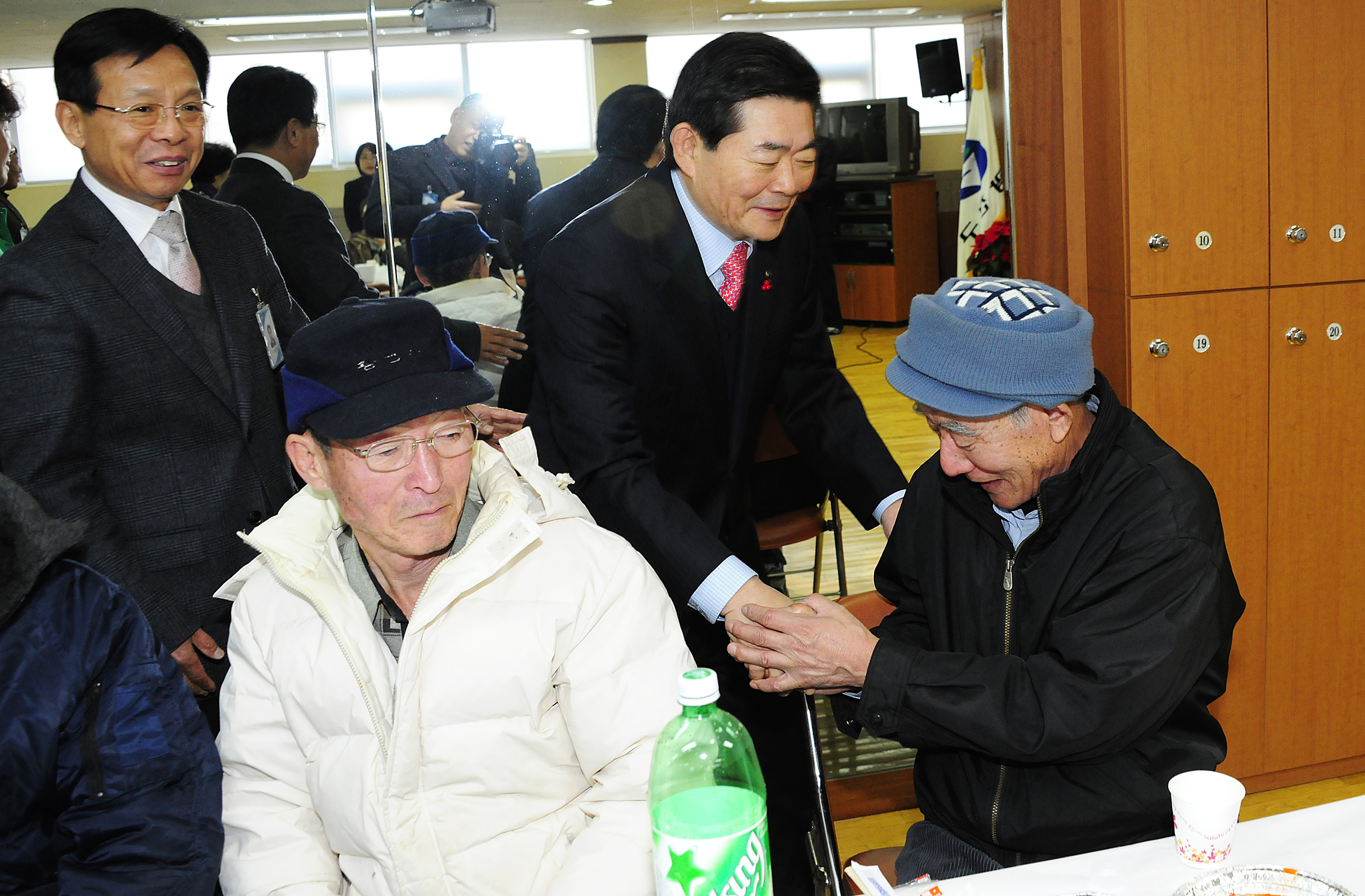 20111222-광장동 사랑의 동지팥죽 나누기 46545.JPG