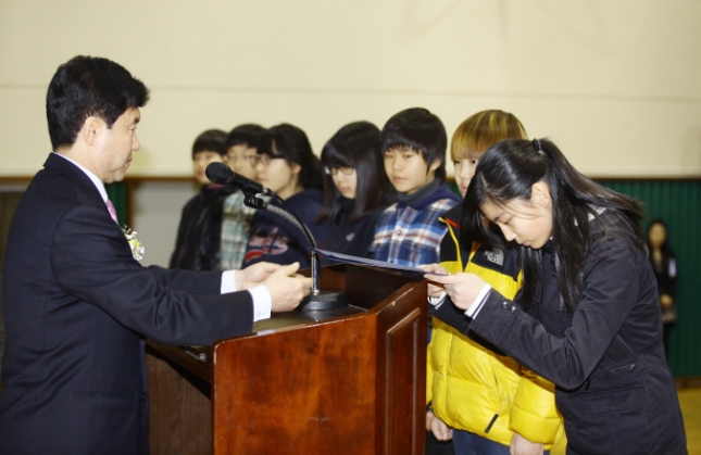20110217-신양초등학교 졸업식 26019.JPG