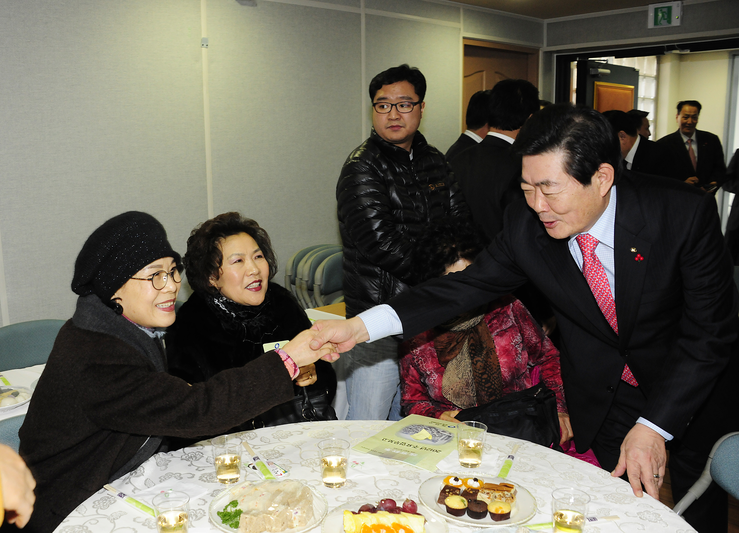 20120117-능동 업무보고회 48463.JPG
