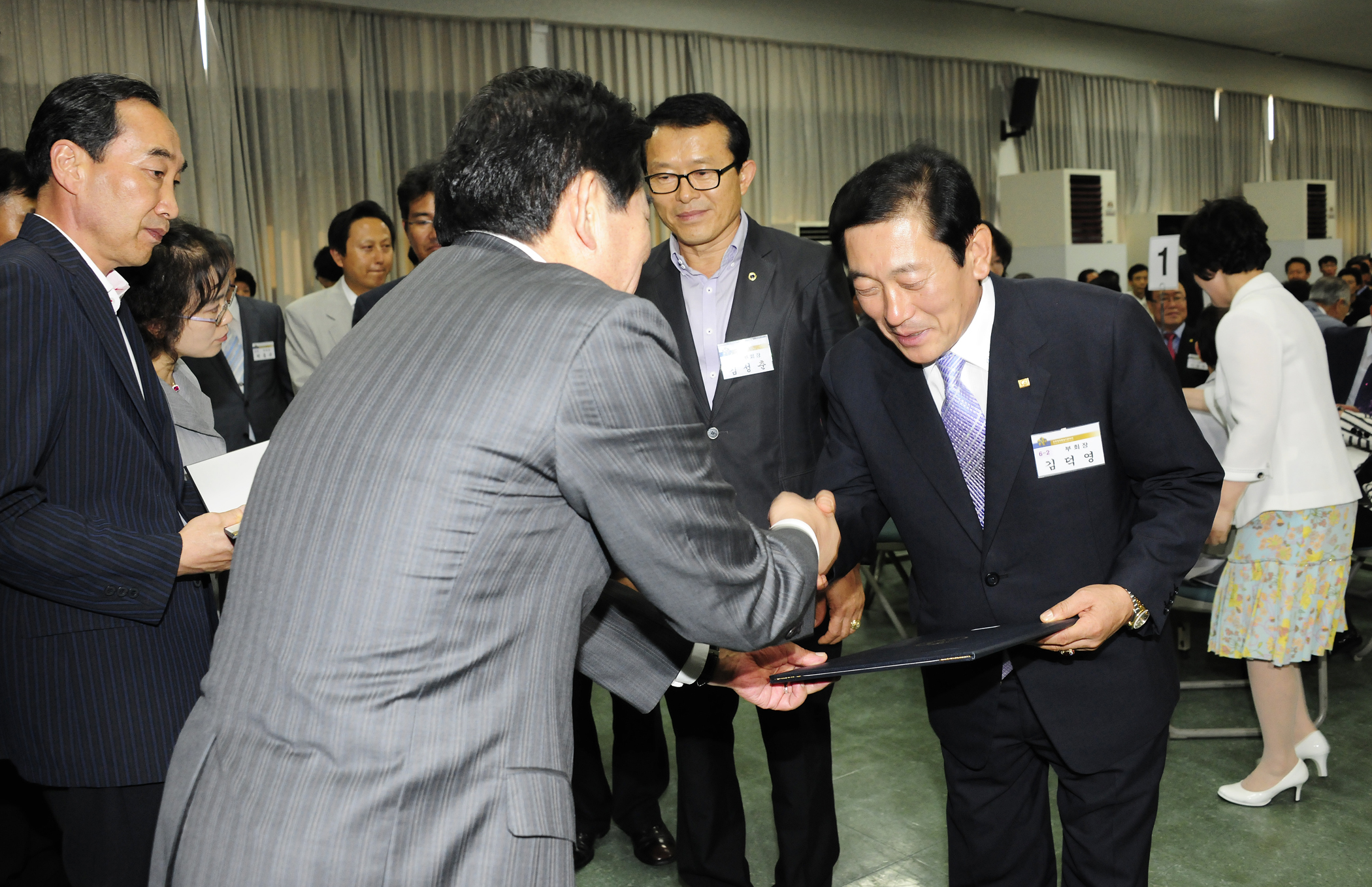 20110719-제15기 민주평통 광진구지회 권영선회장 취임식 및 위촉장전수식 38374.JPG