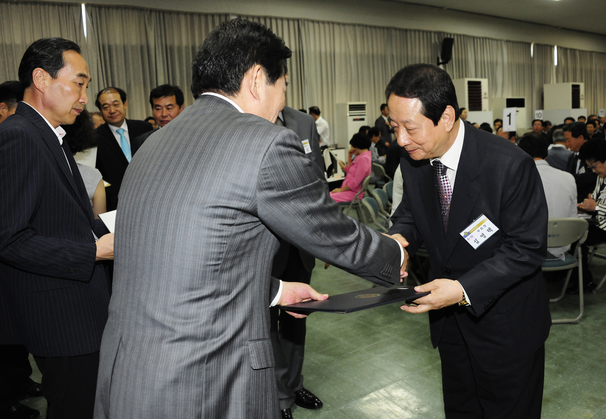 20110719-제15기 민주평통 광진구지회 권영선회장 취임식 및 위촉장전수식 38385.JPG