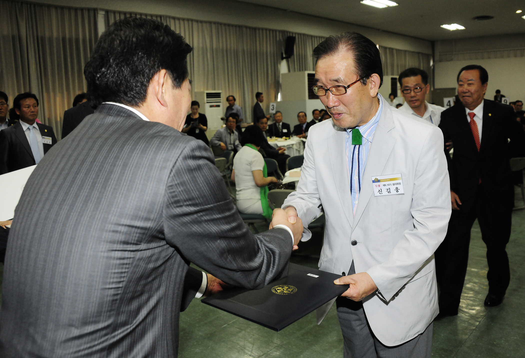 20110719-제15기 민주평통 광진구지회 권영선회장 취임식 및 위촉장전수식 38316.JPG