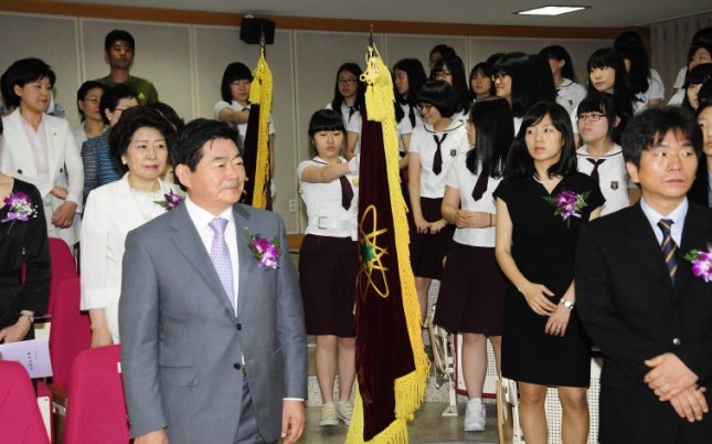 20110617-동국사범대학부속여자 중.고등학교 개교기념식 36016.JPG