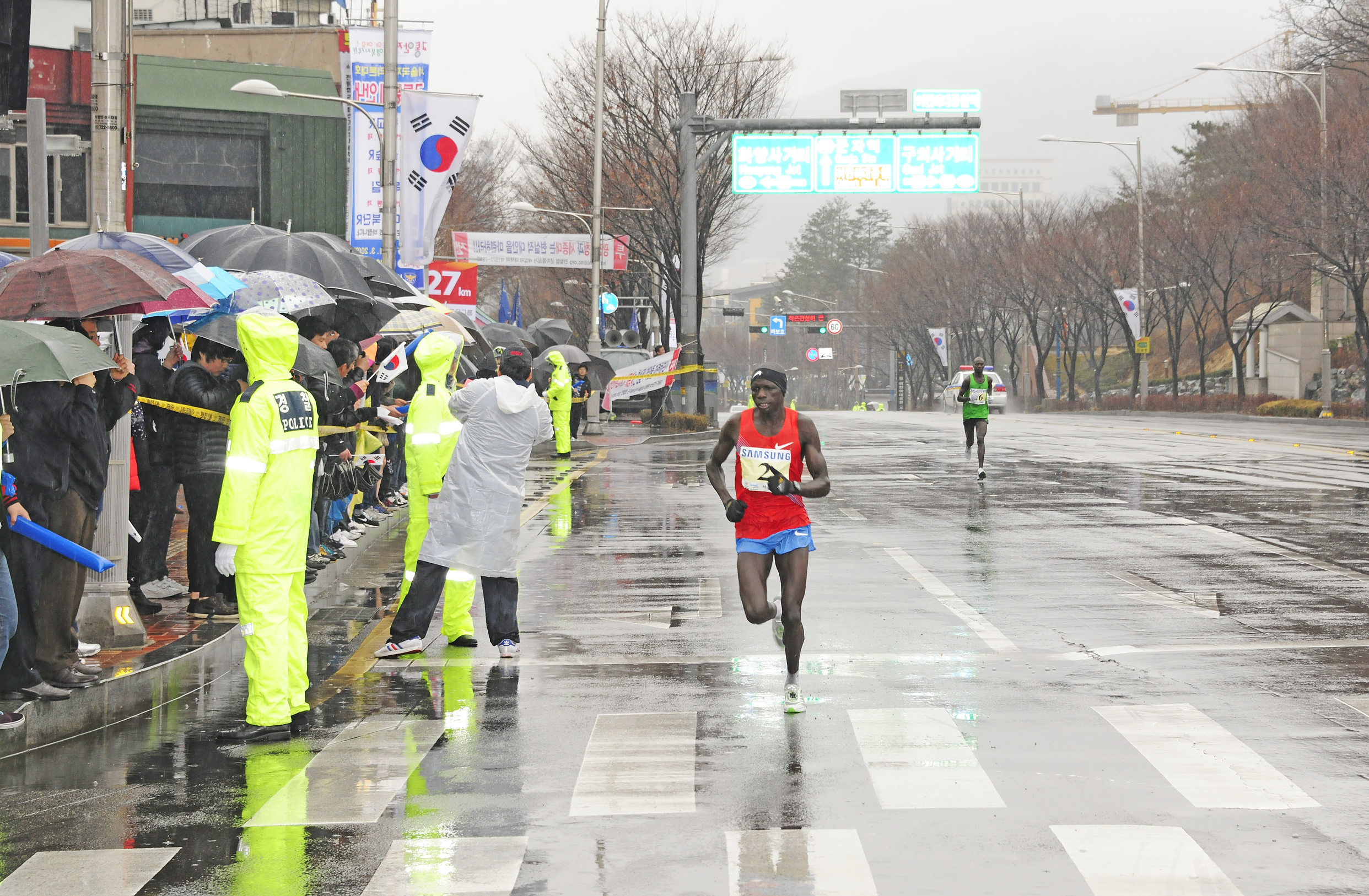 20110320-광진구 문화행사 및 거리응원  국제마라톤대회에서 28144.JPG