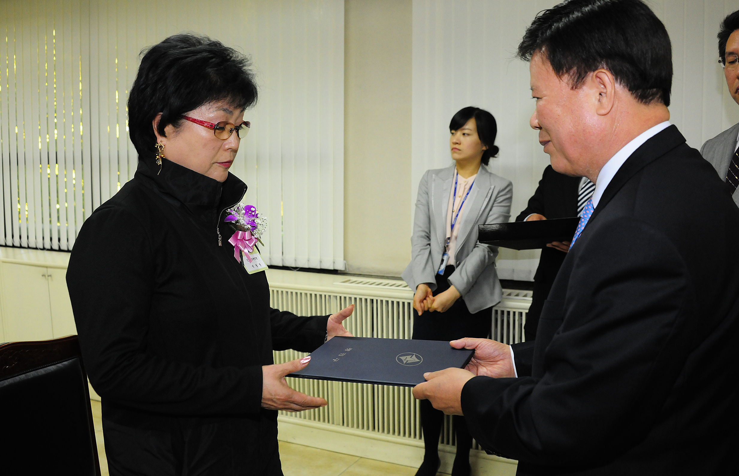 20111031-10월 정기구민표창 42347.JPG