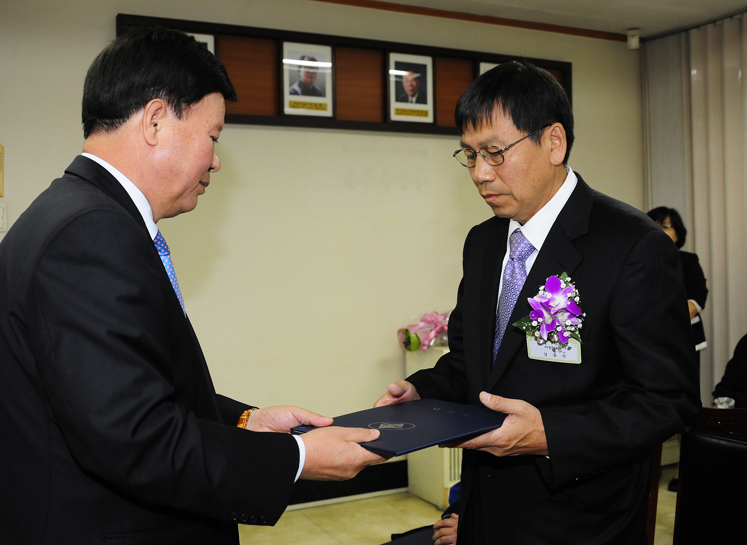 20111031-10월 정기구민표창 42364.JPG