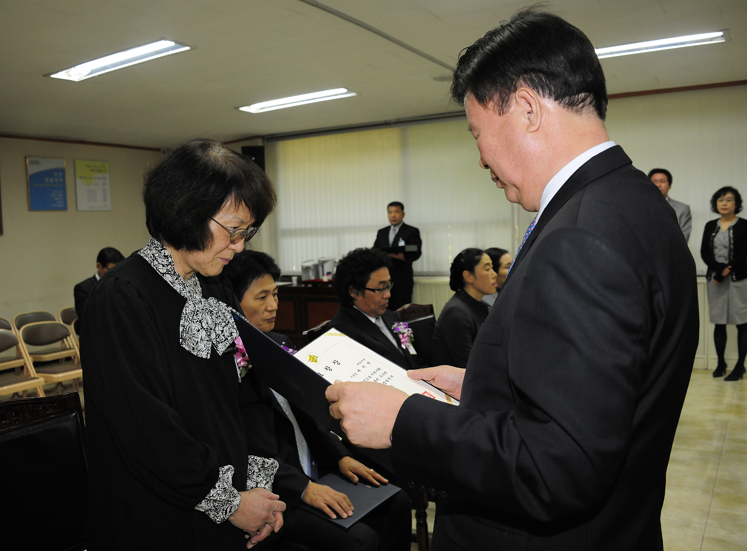 20111031-10월 정기구민표창 42399.JPG