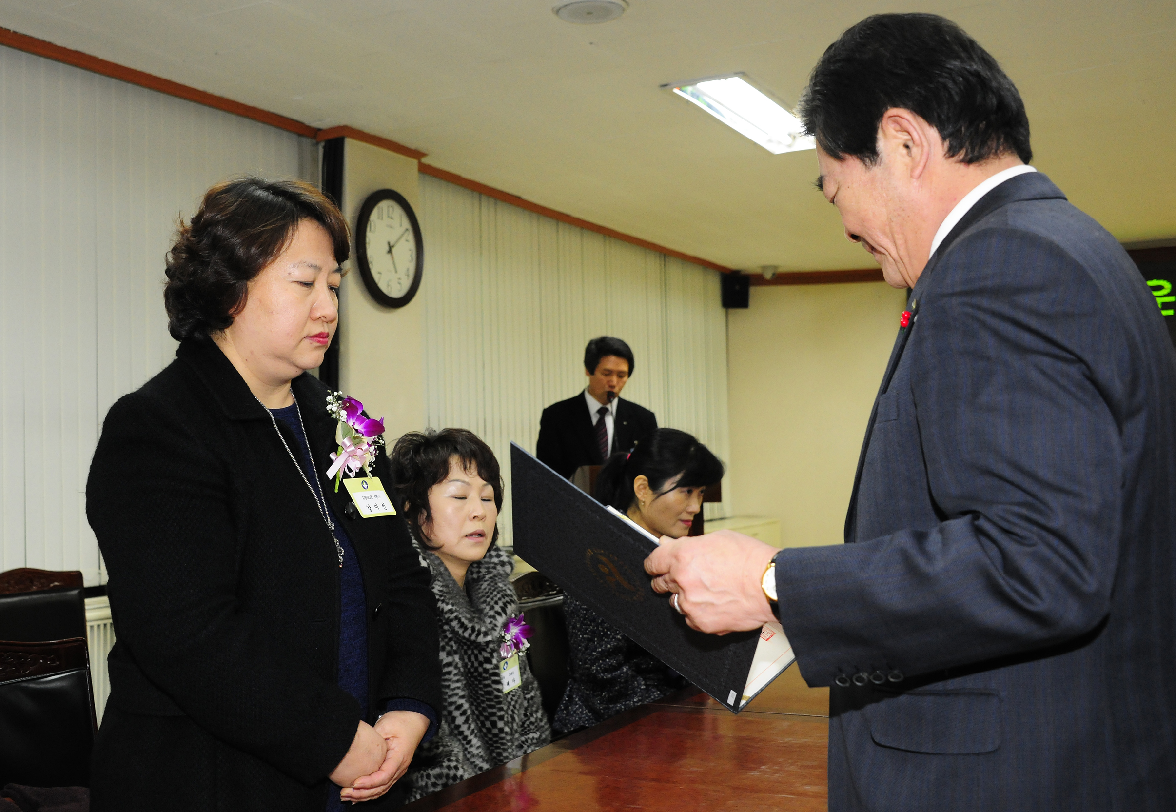 20120104-반상회 유공통장 서울시장 표창 전수 47814.JPG