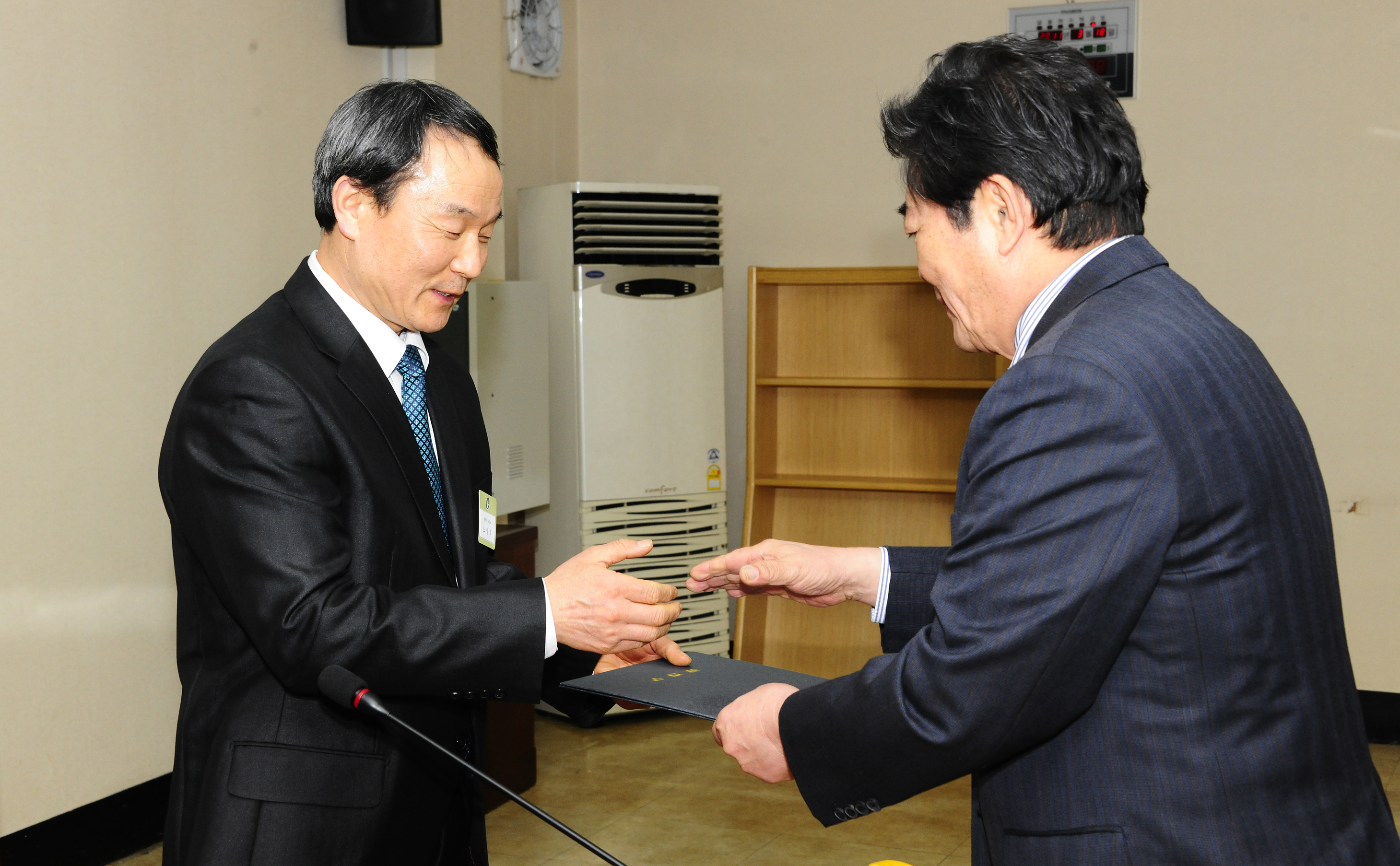 20110318-도로 치수사업 주민참여 감독자 위촉식 28066.JPG
