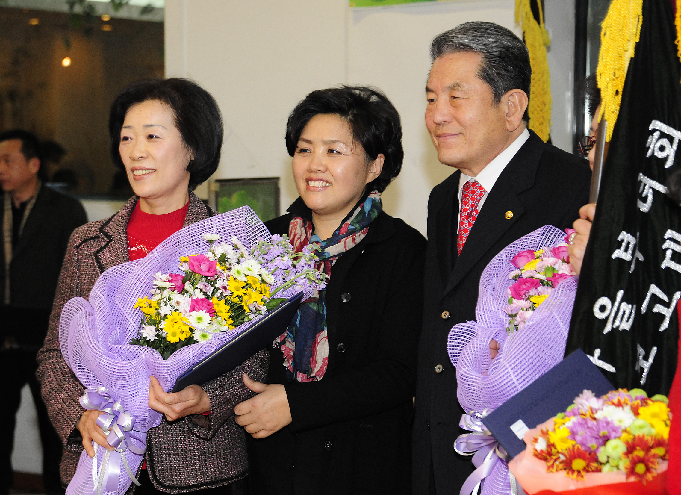 20111216-새마을지회 새마을지도자대회 및 송년회 45850.JPG