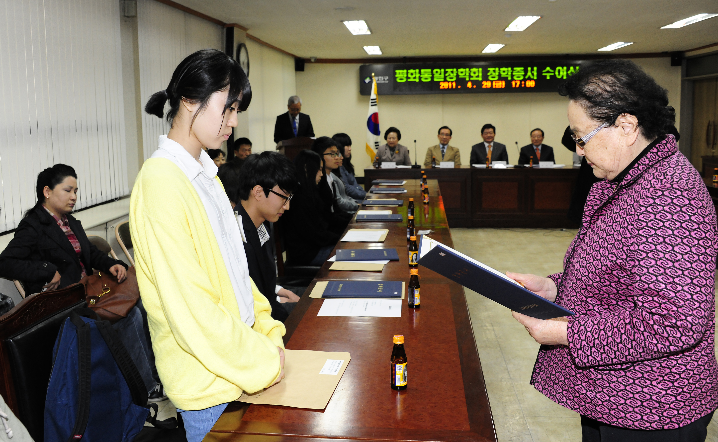 20110429-평화통일 장학회 장학금 수여식 32094.JPG