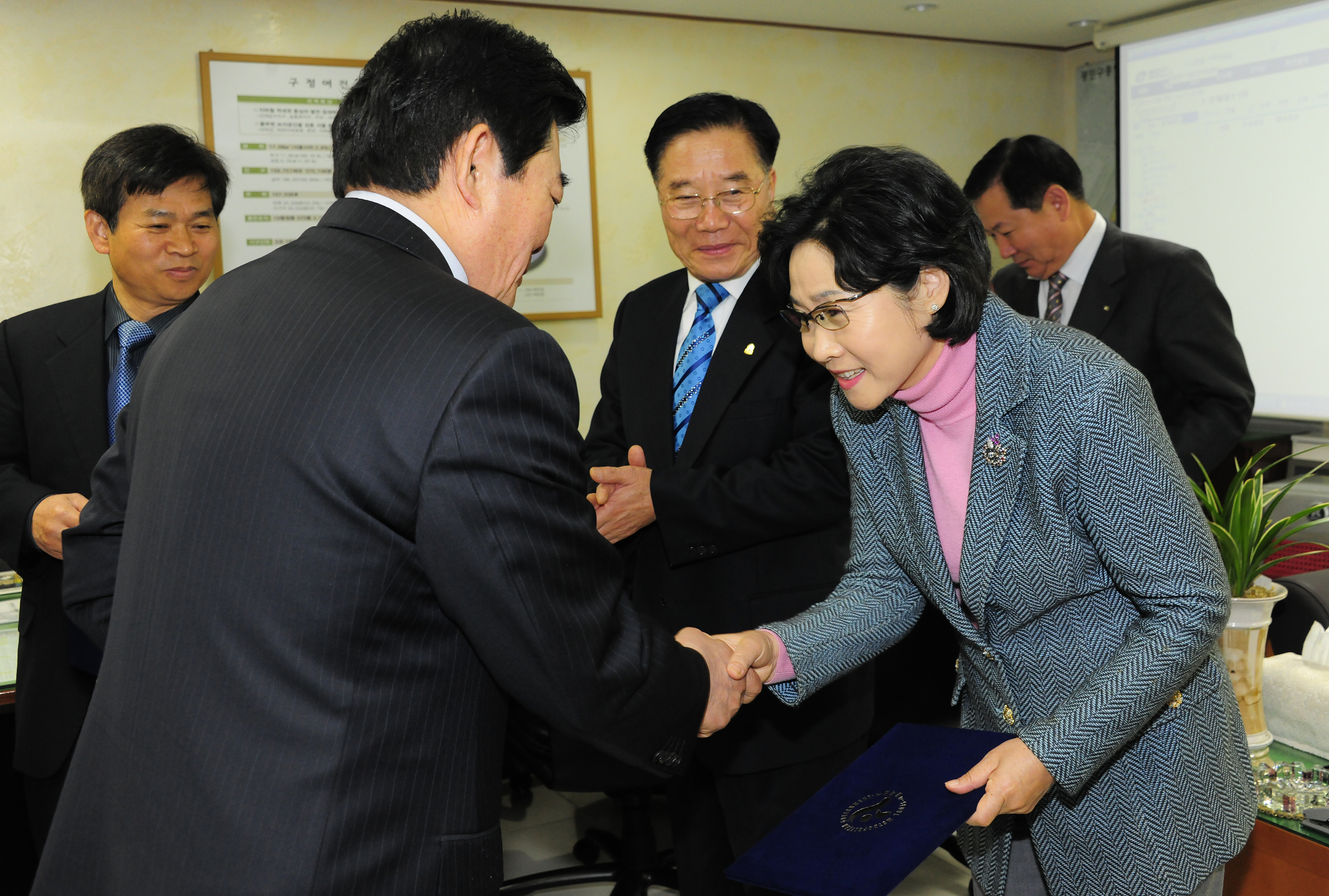 20110330-서울시 유공납세자 표창장 전수 29284.JPG