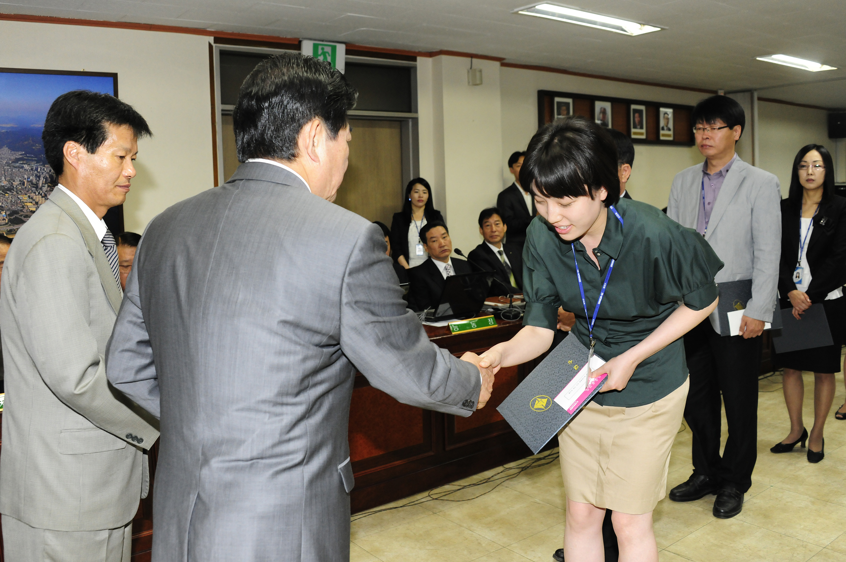20110519-구확대간부회의 표창장 수여식 34336.JPG