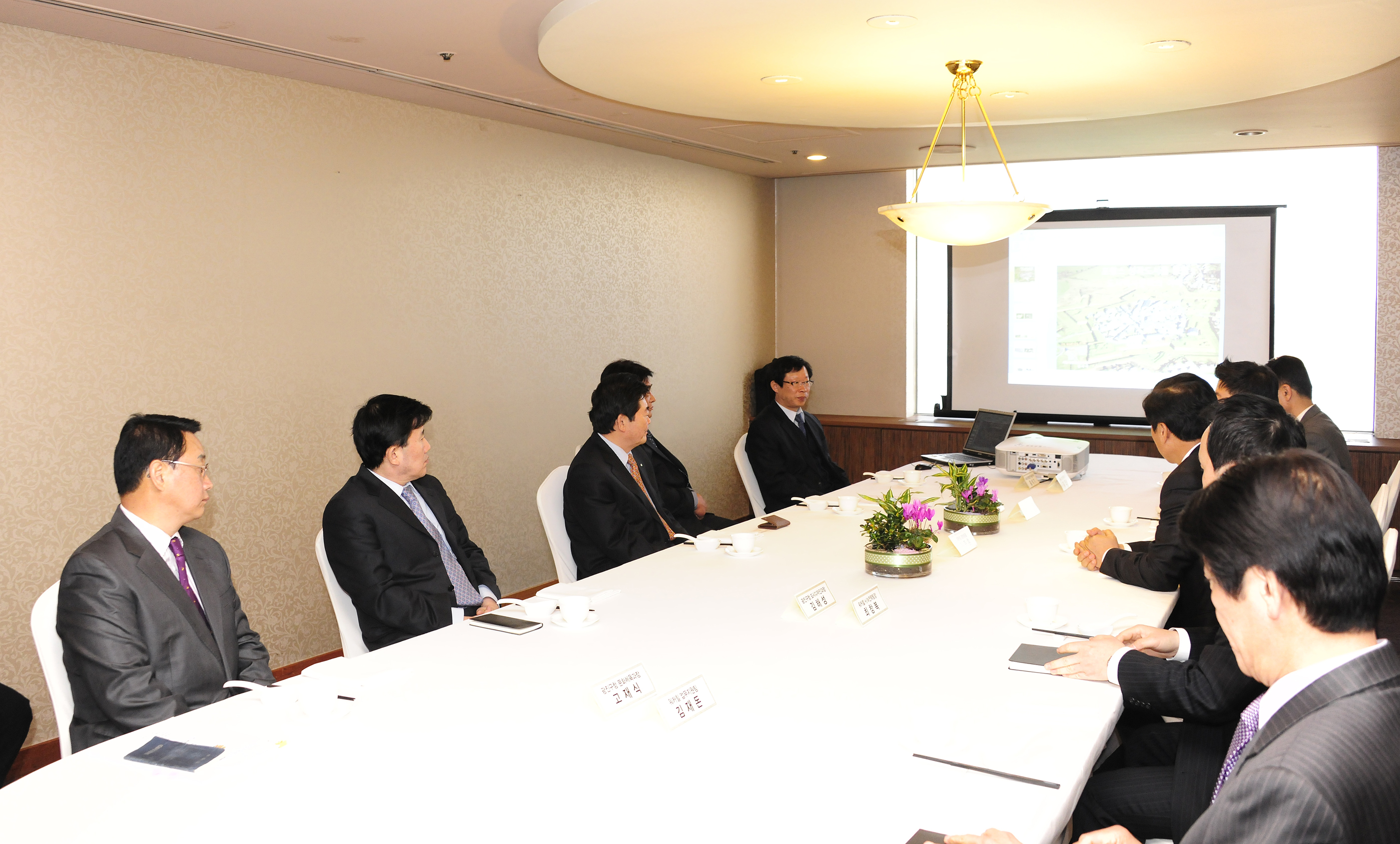 20110317-시정개발 연구원 설명회 27860.JPG