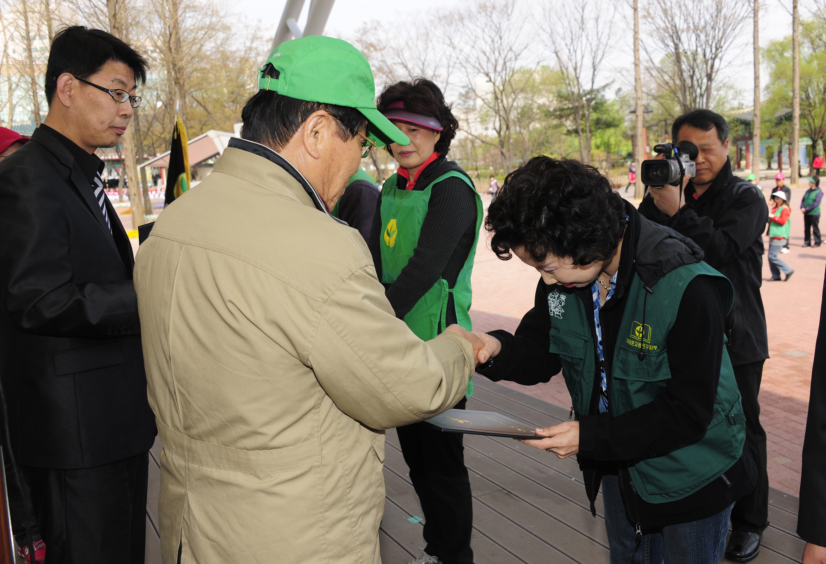 20110419-새마을의 날 제정 기념 광진구 새마을가족 및 구민걷기대회 31302.JPG