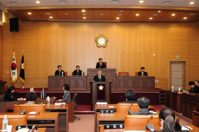 20120126-제156회 구의회 임시회 48854.JPG