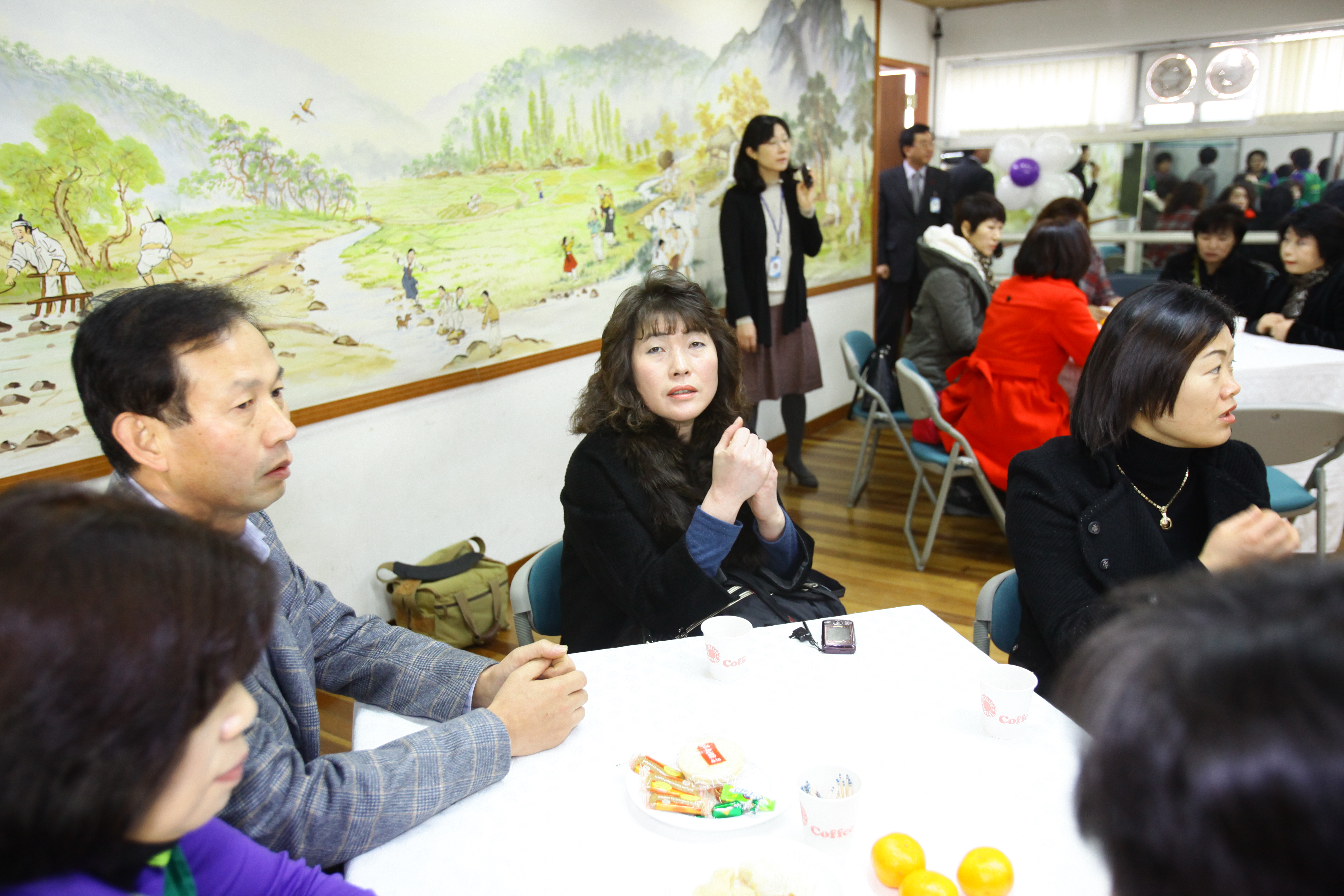 20101221-중곡2동 사랑의 일일찻집 20299.JPG