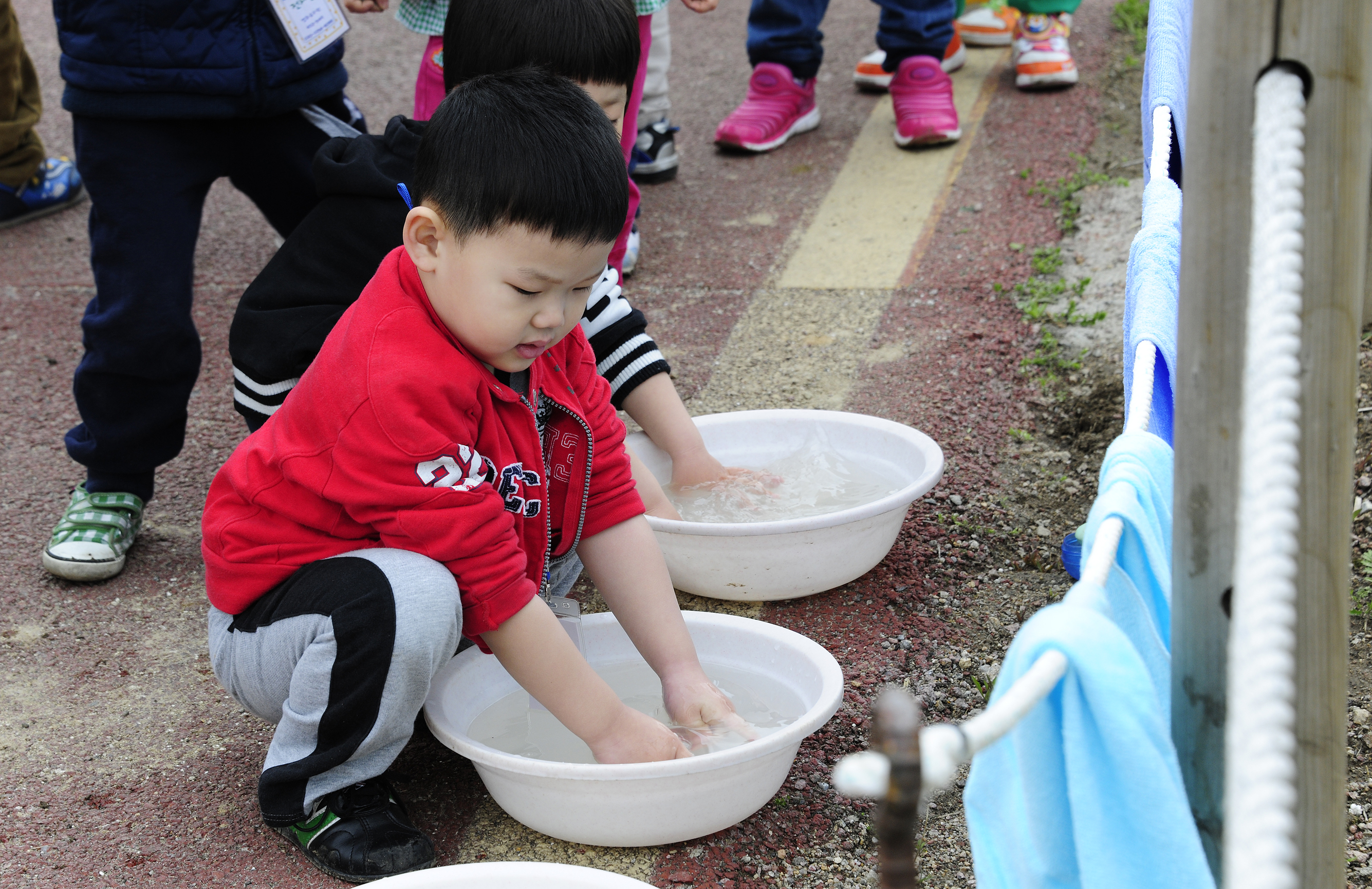 20110409-중량천 둔치 자연학습장 가꾸기 31889.JPG