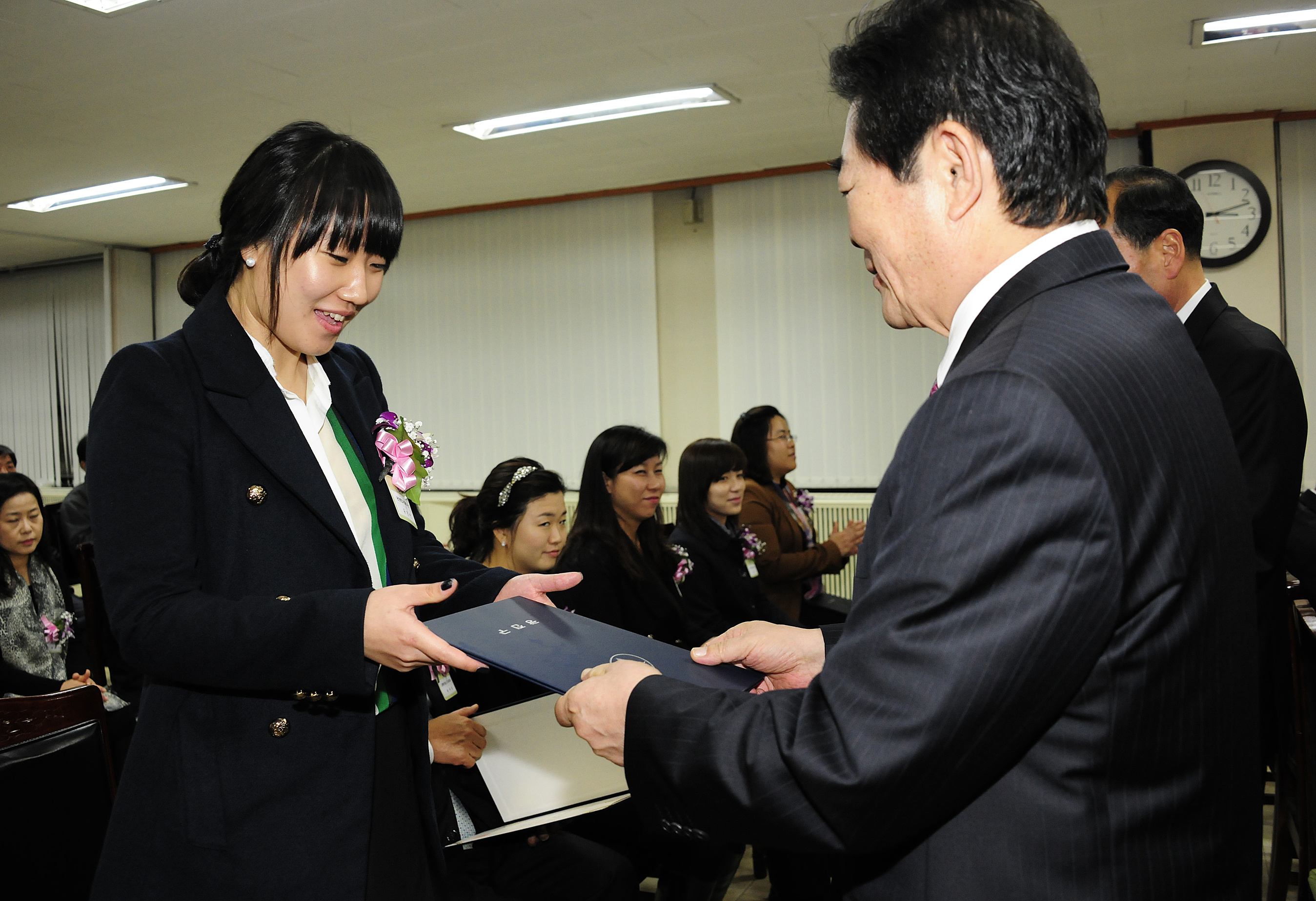 20111129-11월 구민 정기표창 43790.JPG