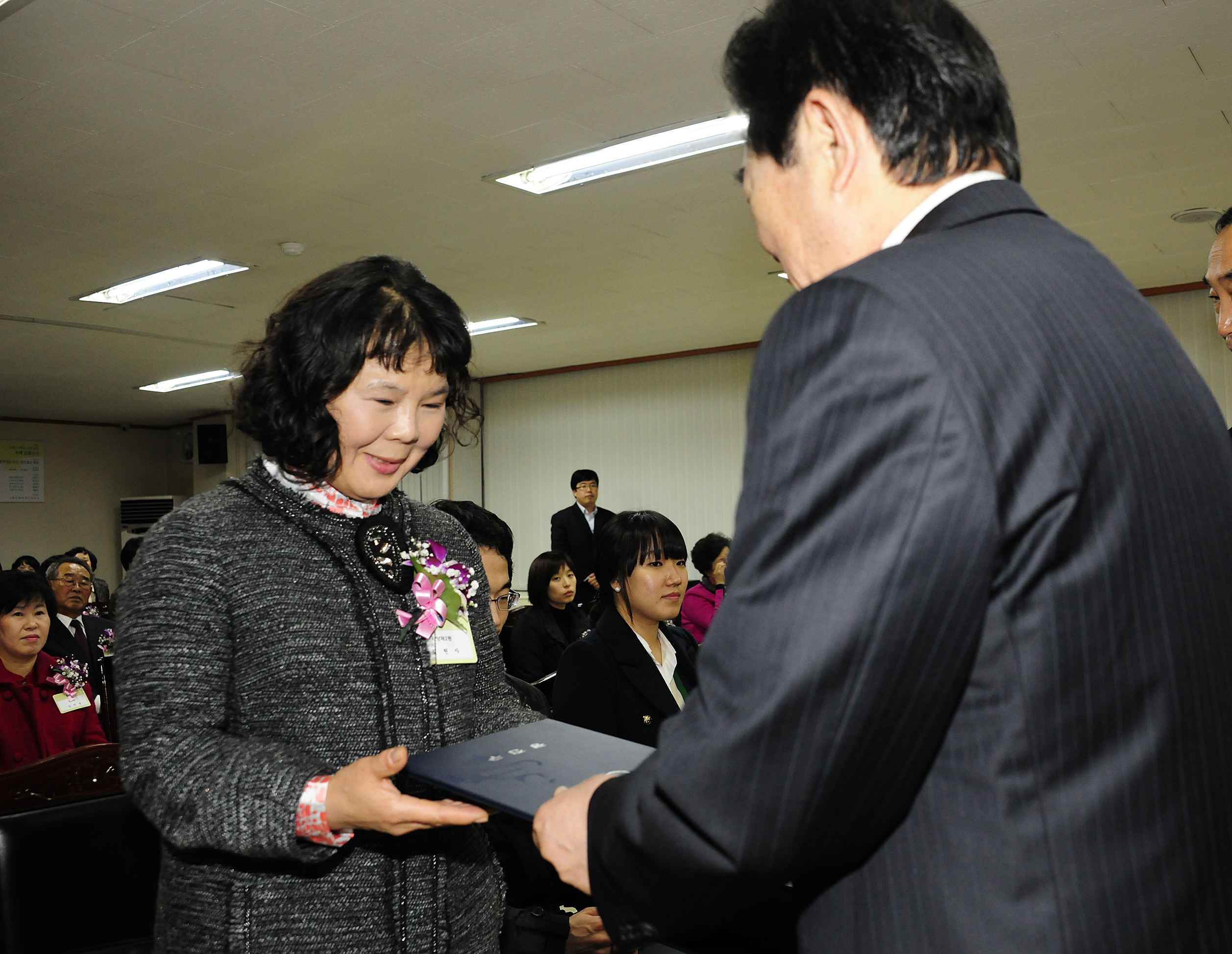 20111129-11월 구민 정기표창 43796.JPG