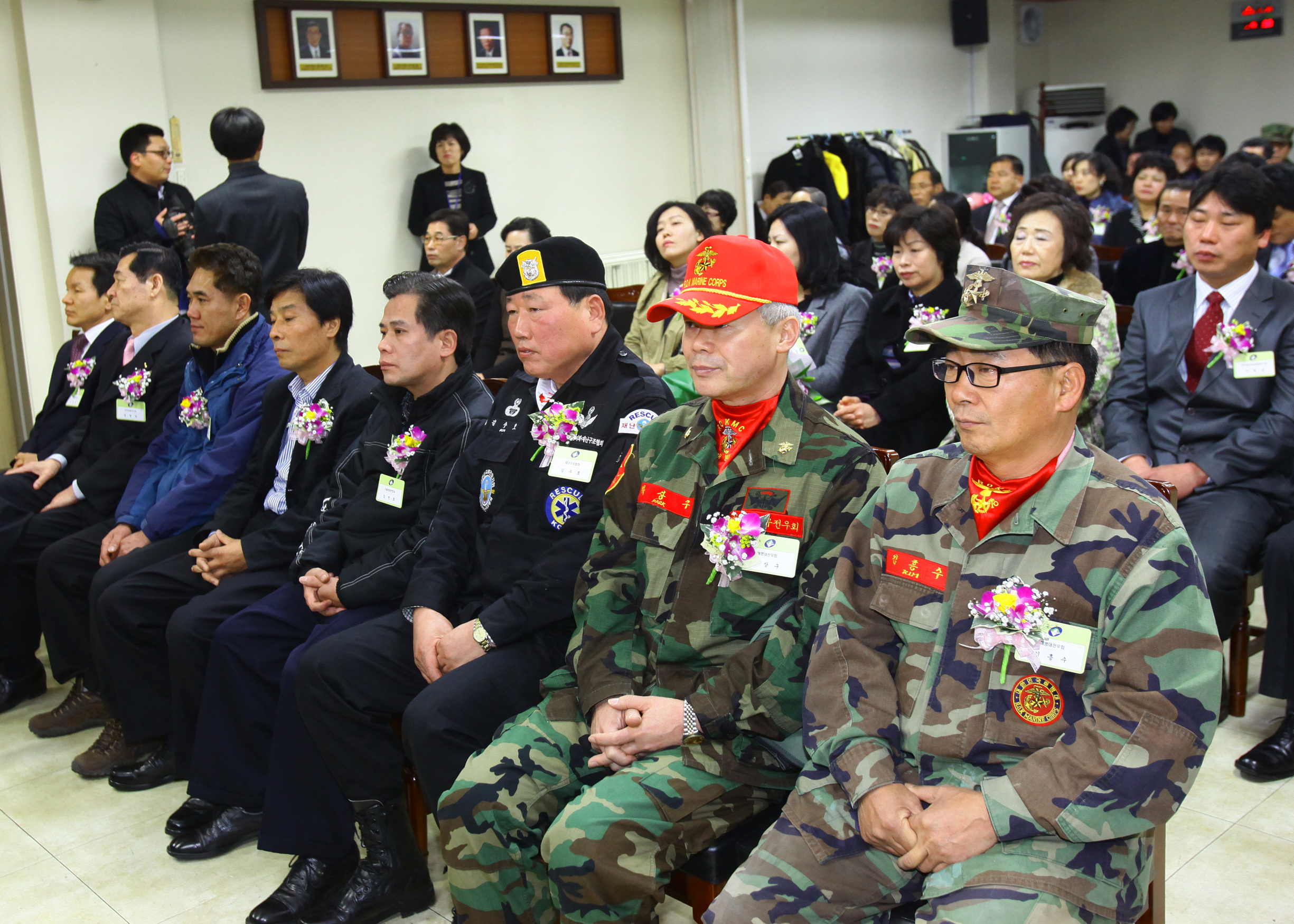 20101227-12월 정기 구민표창 20697.JPG