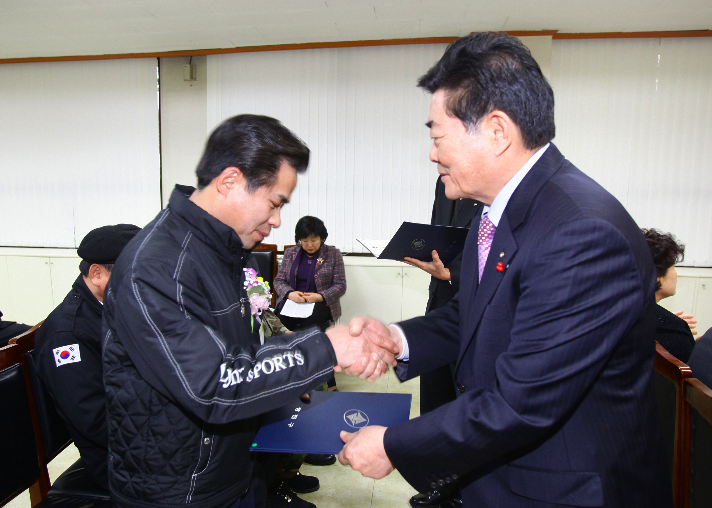 20101227-12월 정기 구민표창 20712.JPG