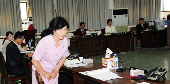 20110616-제150회 구의회-행정사무감사 35999.JPG