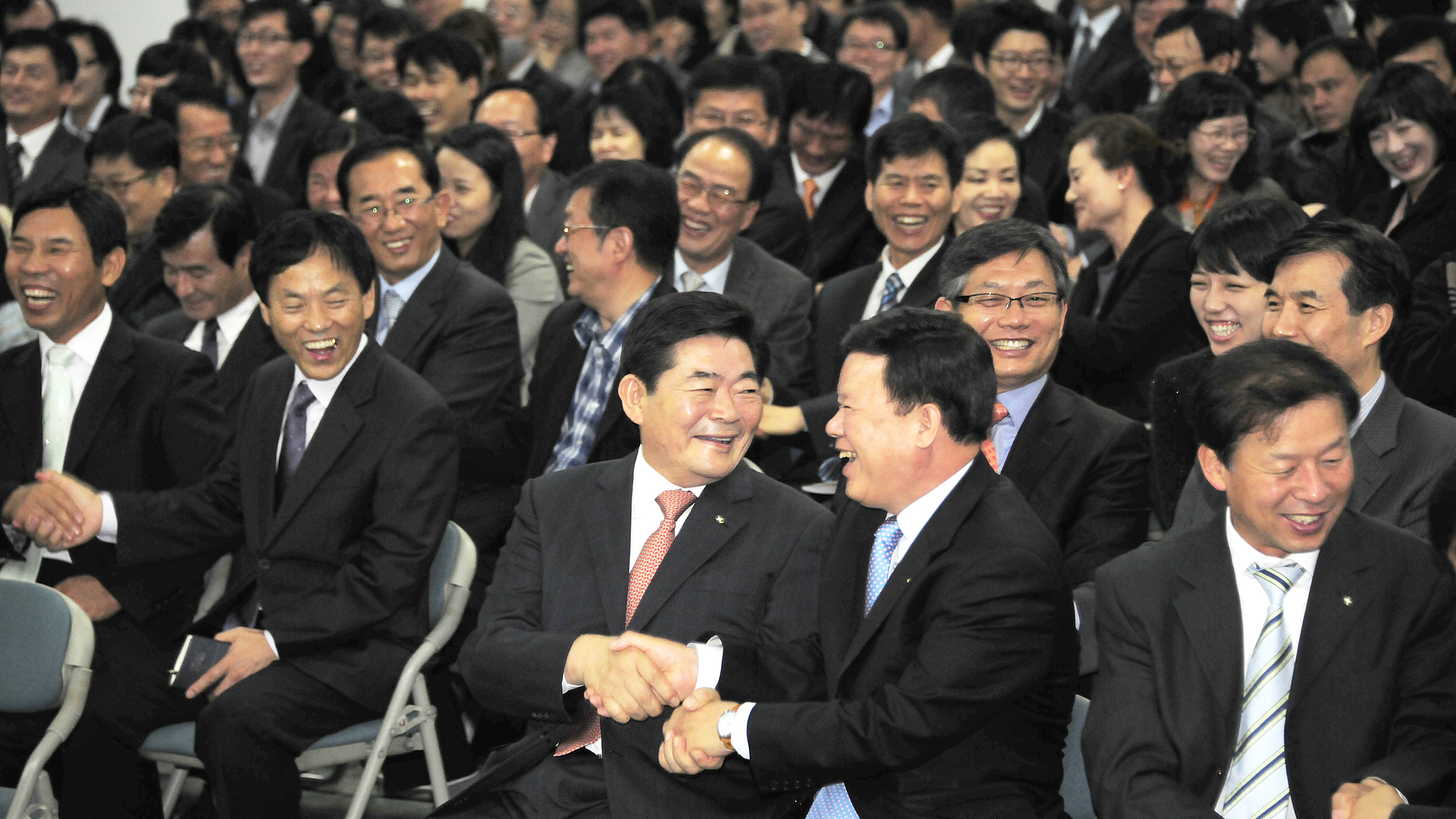 20111109-4분기 구 정례조회 및 웃음강연회 43050.JPG
