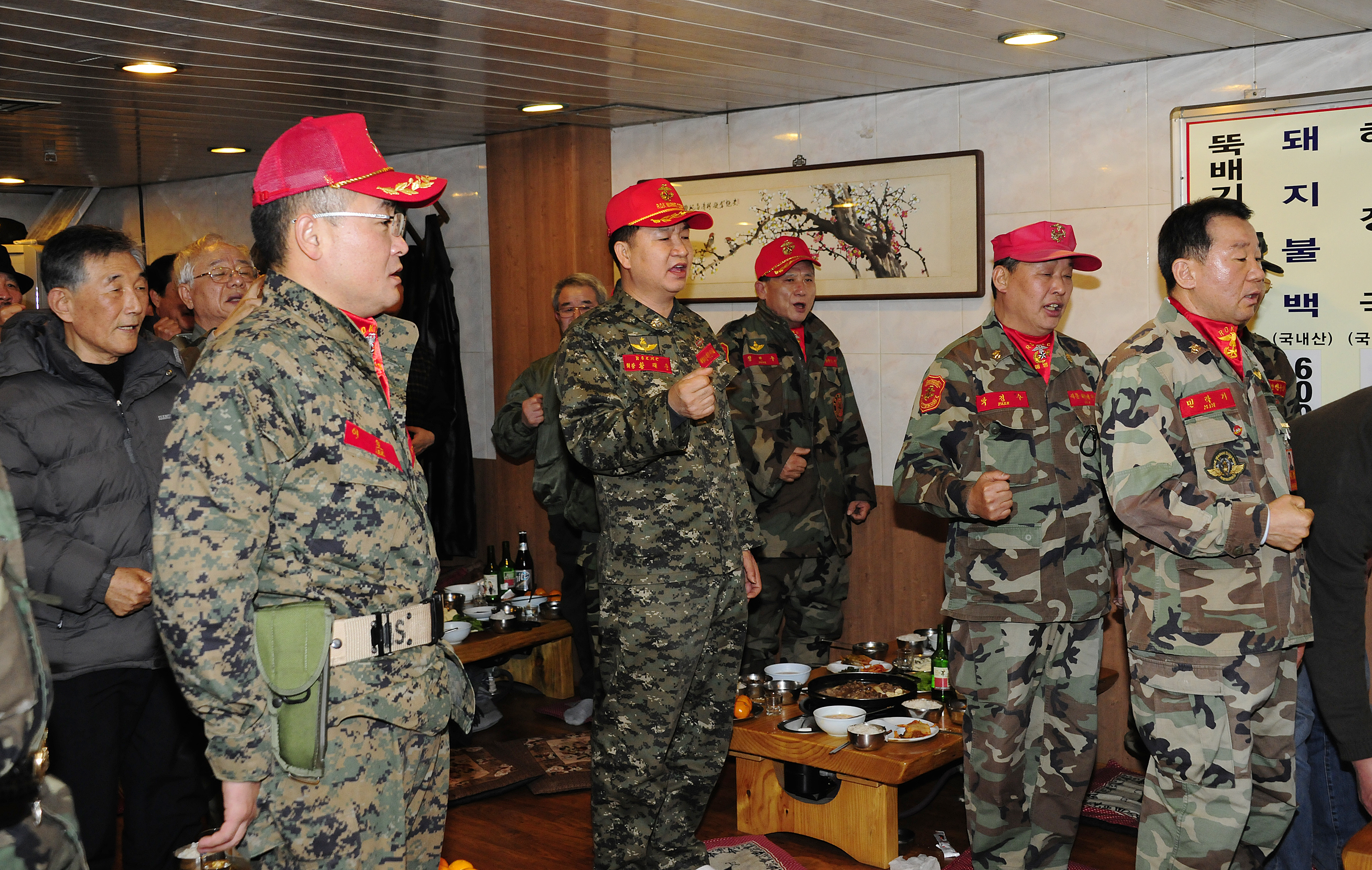 20111215-해병전우회 송년의 밤 45646.JPG