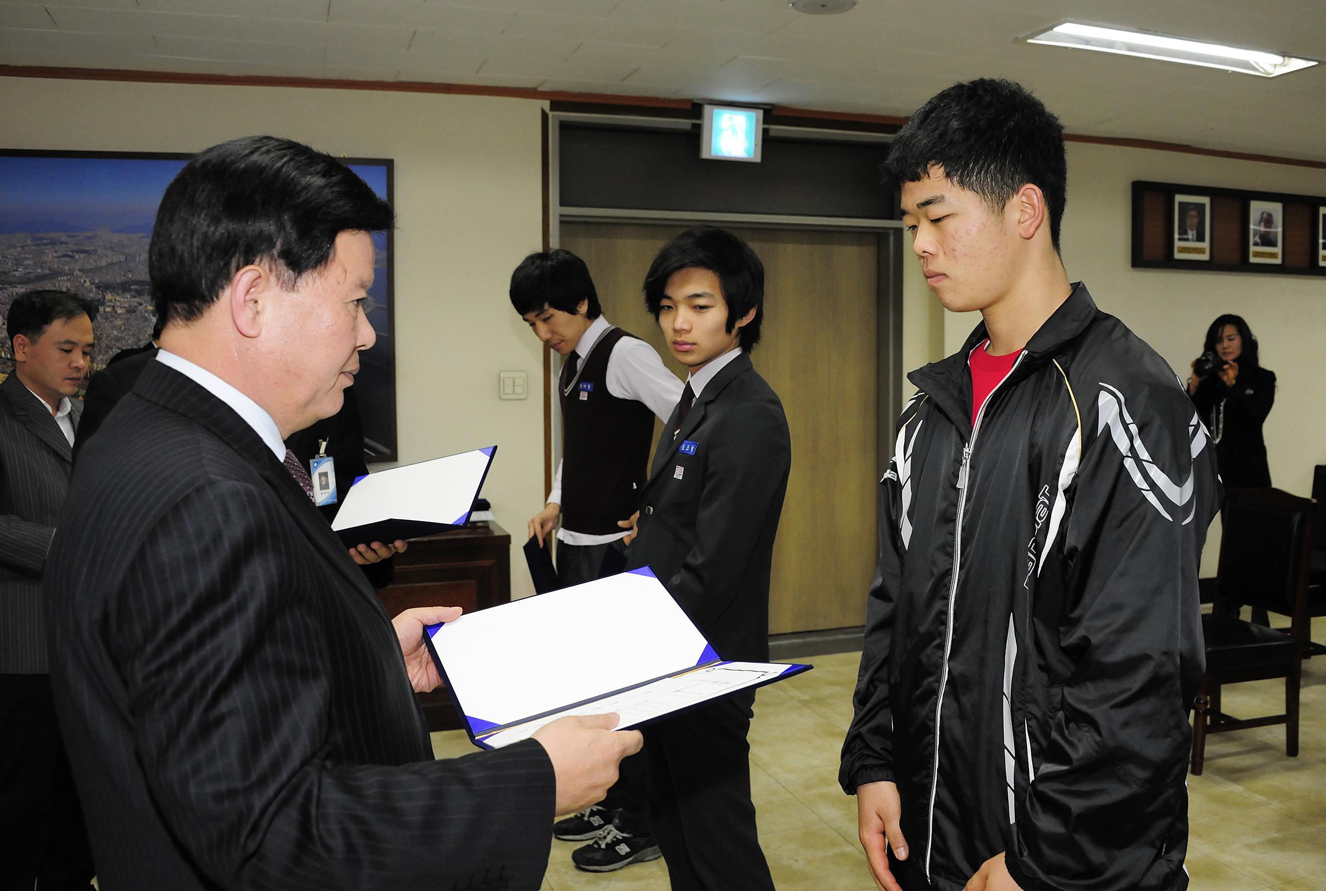 20111208-광진체육꿈나무 경기력 향상 지원증서 수여식 45073.JPG