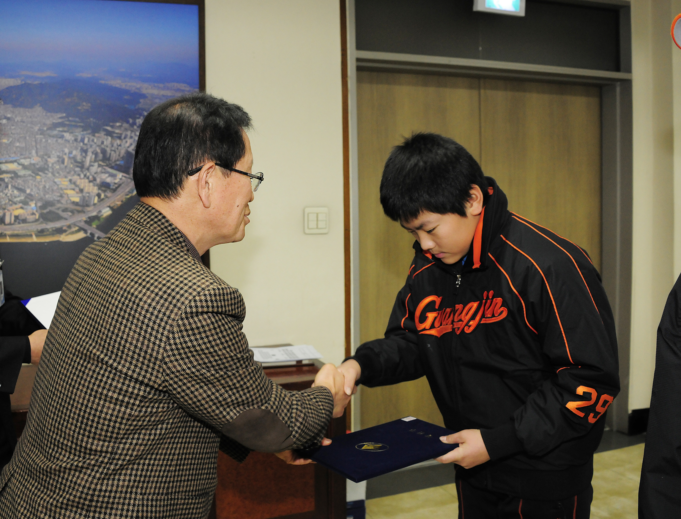 20111208-광진체육꿈나무 경기력 향상 지원증서 수여식 45102.JPG